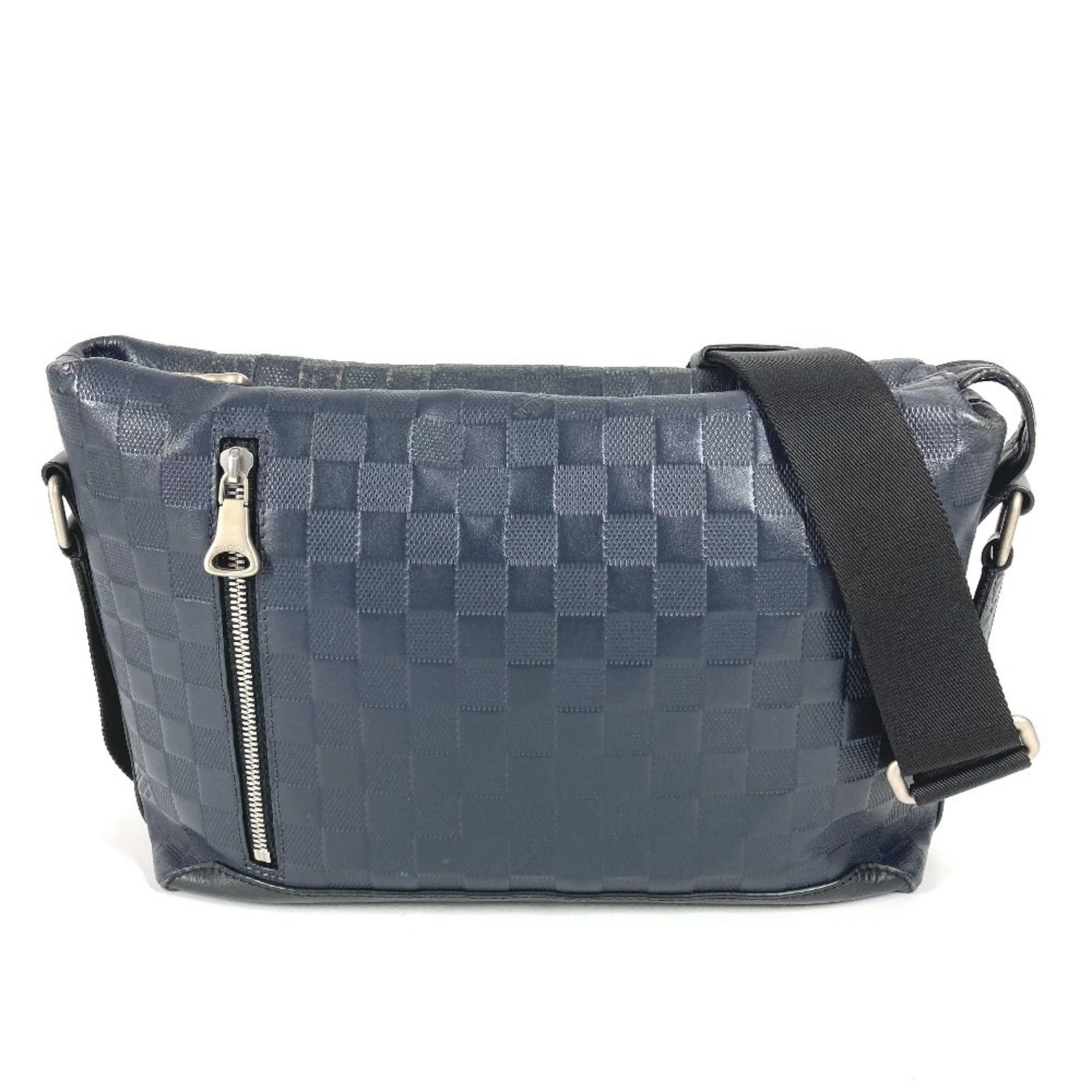 Shoulder Bag Louis Vuitton Damier: Shoulder Bag Louis Vuitton Damier The Louis Vuitton Damier shoulder bag is a timeless piece with its iconic Damier Infini pattern, featuring a striking black, Galle, and navy color combination.