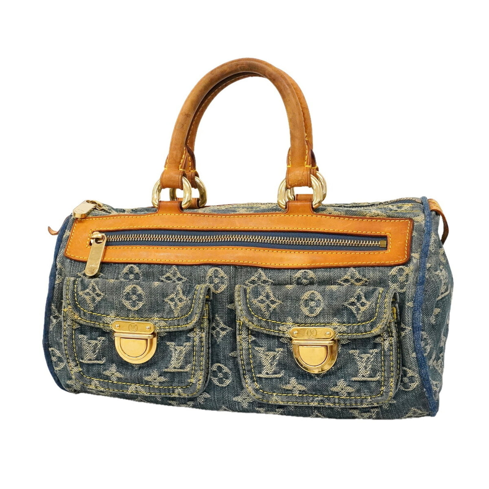 Handbag Louis Vuitton: Handbag Louis Vuitton Blue Louis Vuitton handbag with dimensions 17cm x 30.5cm x 15cm. This women's handbag features a distinctive blue color and is made of a specific material type. The bag's