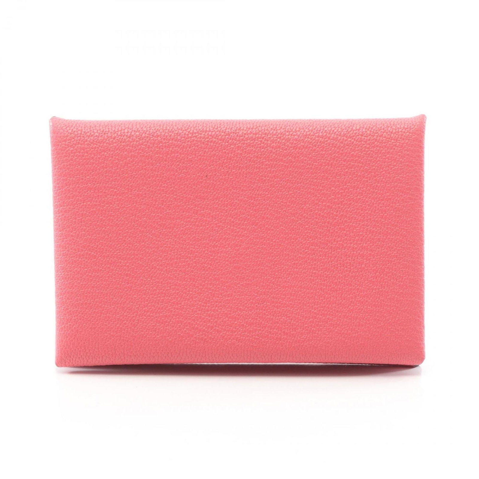 Hermes Coin Case Leather Purse Chevre: Hermes Coin Case Leather Purse Chevre The Hermes Coin Case Leather Purse Chevre is a delicate, rose-hued pouch crafted from high-quality chevre leather. Measuring 7cm x 10.5cm x 1.5cm, this petite pur