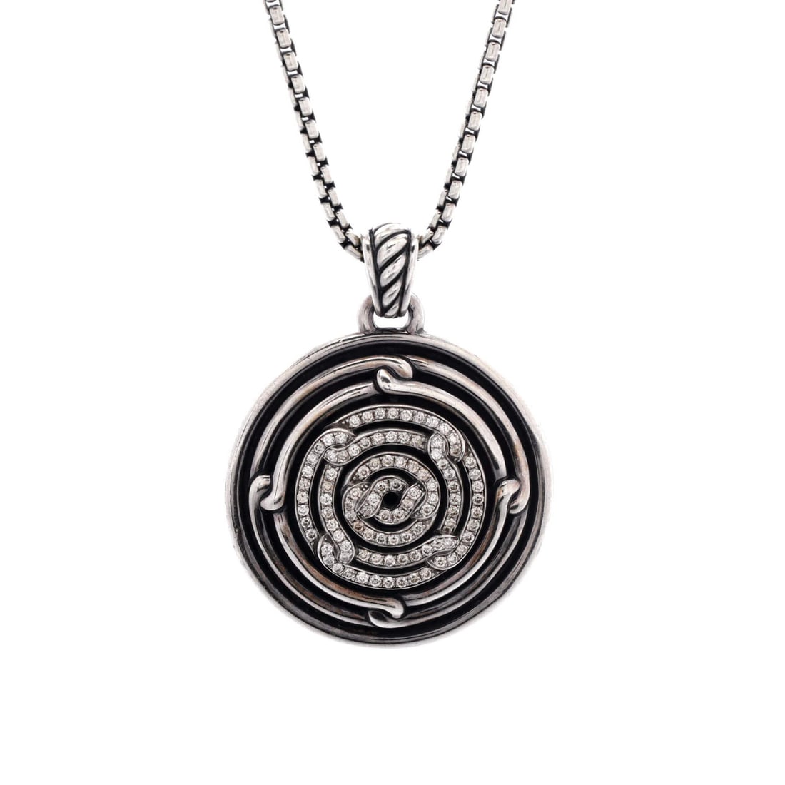 Diamonds with Sterling Silver Pendant Necklace Labyrinth David Yurman: Diamonds with Sterling Silver Pendant Necklace Labyrinth David Yurman The David Yurman Labyrinth Disc Pendant Necklace in sterling silver features a stunning diamond-studded design, with a 20" length 