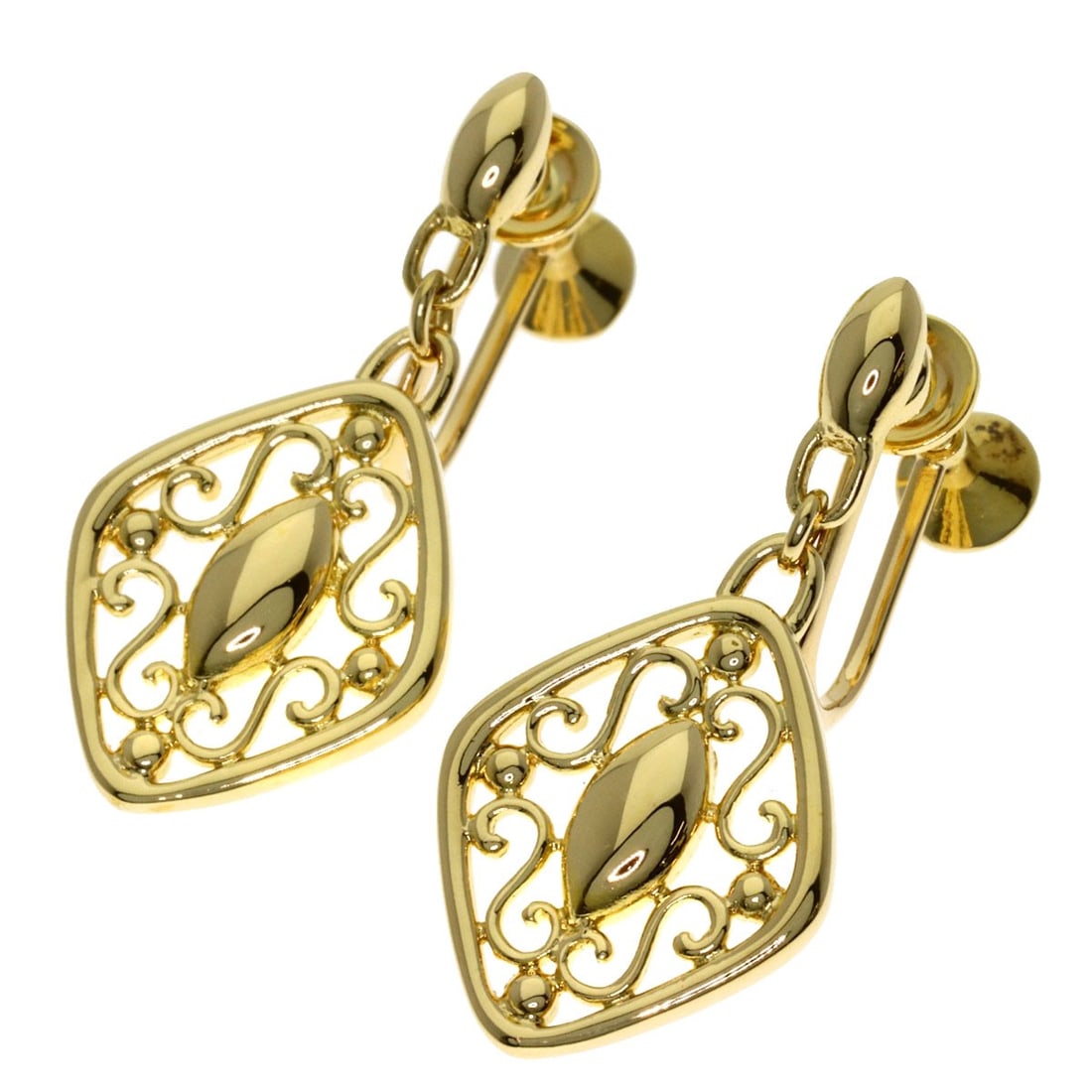 Yellow Gold K18 Motif Earring Openwork Mikimoto: Yellow Gold K18 Motif Earring Openwork Mikimoto K18 yellow gold openwork earring with intricate motif design, showcasing the luxurious purity of 18k gold. This Mikimoto earring features a striking