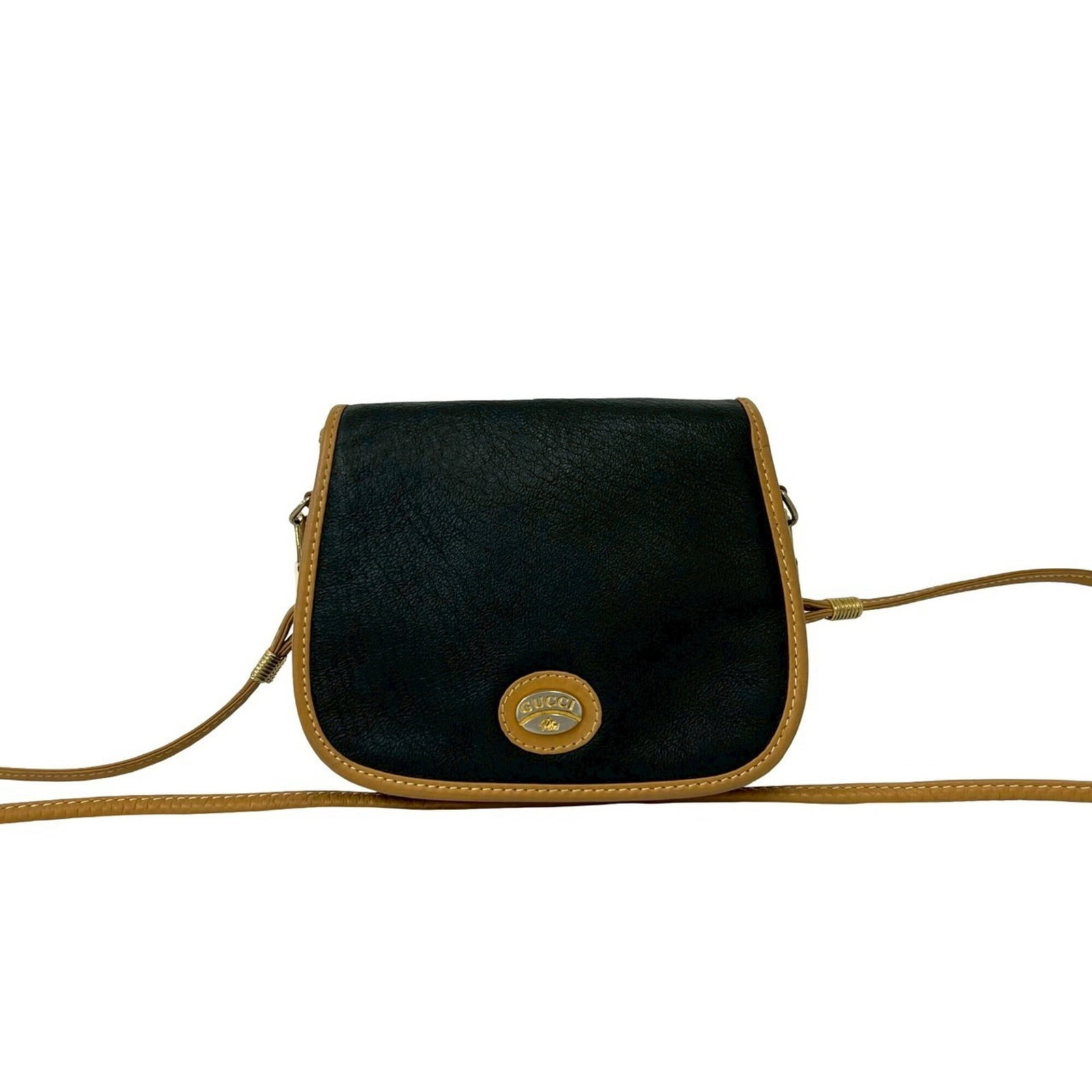 Shoulder Bag Leather: Shoulder Bag Leather This Gucci shoulder bag is crafted from high-quality leather, featuring a classic design with clean lines and a timeless aesthetic. The beige and black color options provide