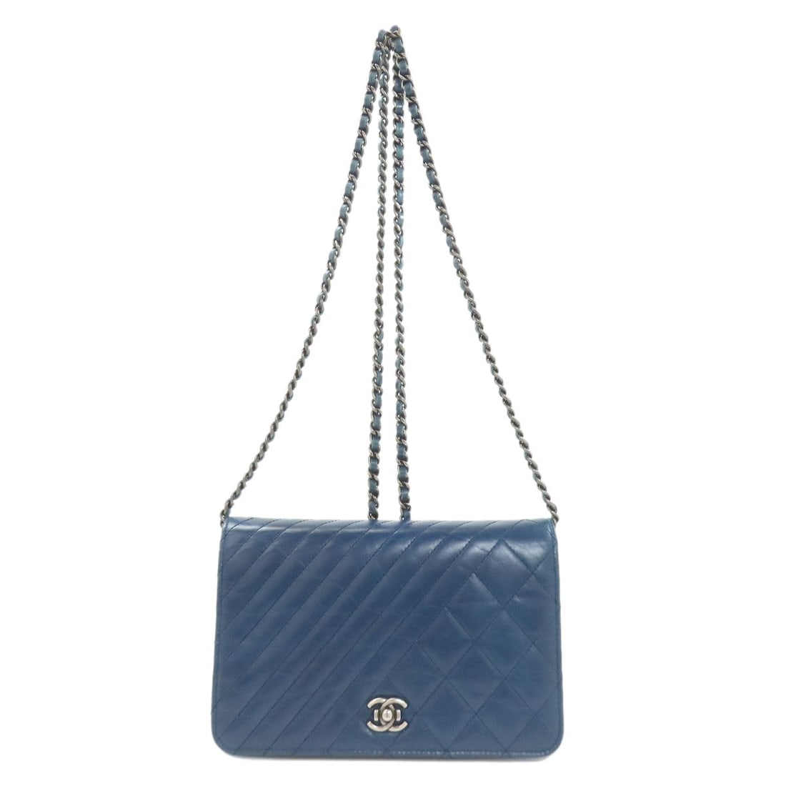 Chanel Coco Mark Matelasse Silverhardware Long Wallet (With Coin Pocket): Chanel Coco Mark Matelasse Silverhardware Long Wallet (With Coin Pocket) Blue lambskin long wallet with a coin pocket, featuring silver hardware, bears a signature. This classic design is a staple of
