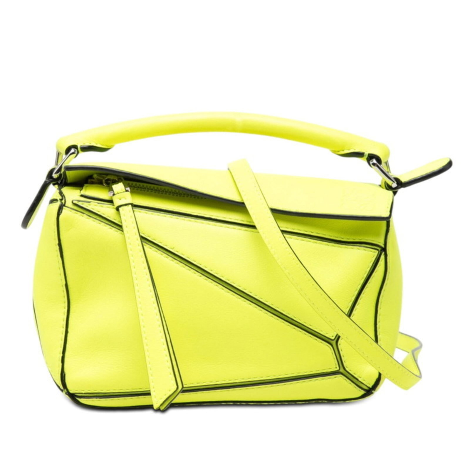 Shoulder Bag Leather Loewe Handbag: Shoulder Bag Leather Loewe Handbag The Loewe shoulder bag is a stylish and compact leather handbag with a vibrant green color. Measuring 10cm x 16.5cm x 7.5cm, it features a sleek design and premium