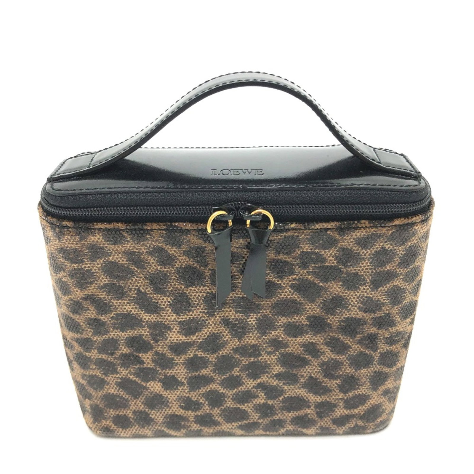 Handbag Leather Handbag: Handbag Leather Handbag Brown leather handbag with a classic design, measuring 15.5cm x 12cm x 5cm and featuring a 13.5cm long handle. The bag's brown leather material provides a timeless and elegant 
