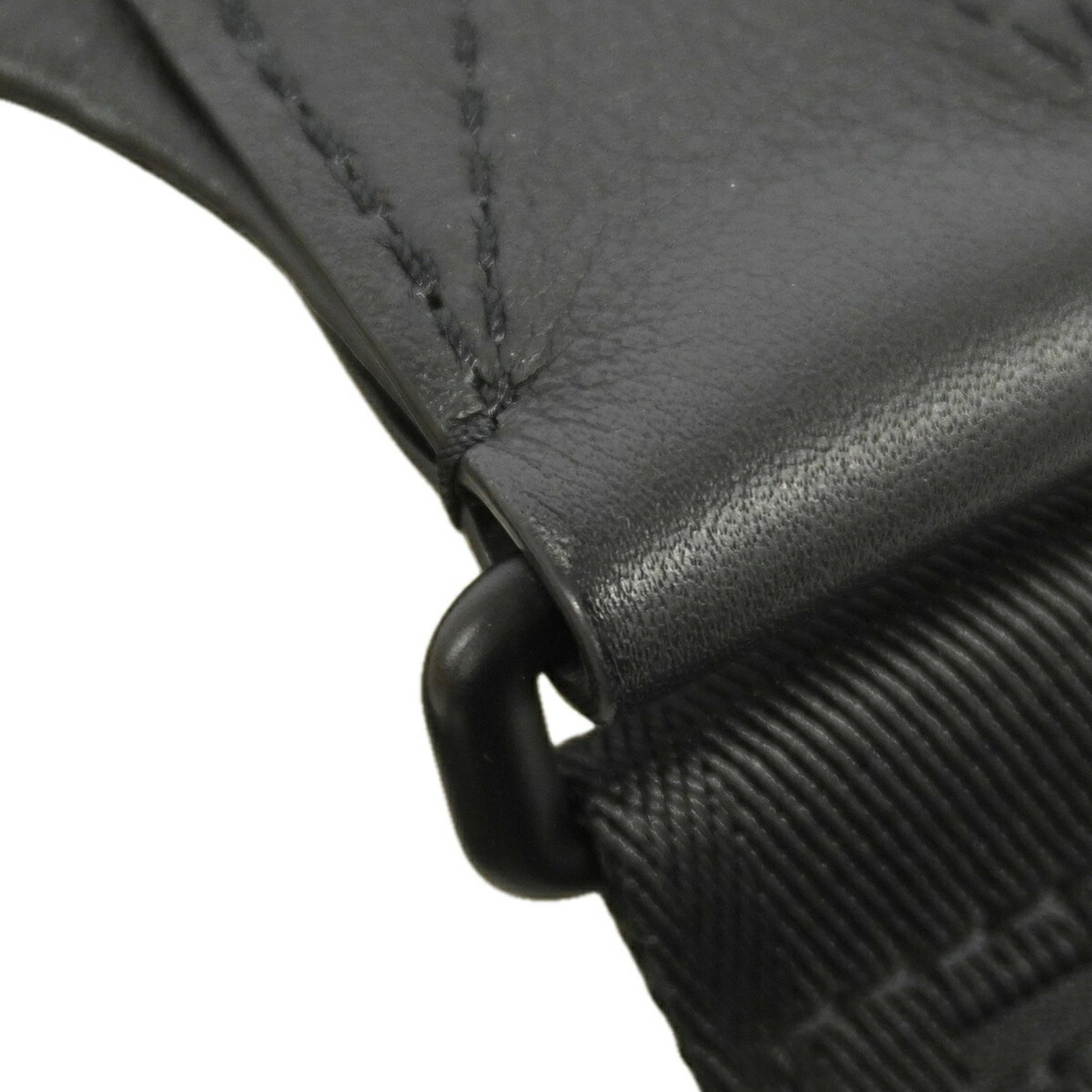 Louis Vuitton sling bag - 7