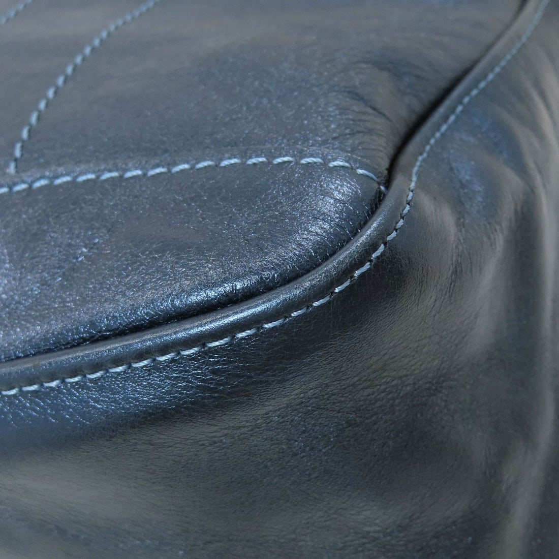 Longchamp Leather Handbag - 19