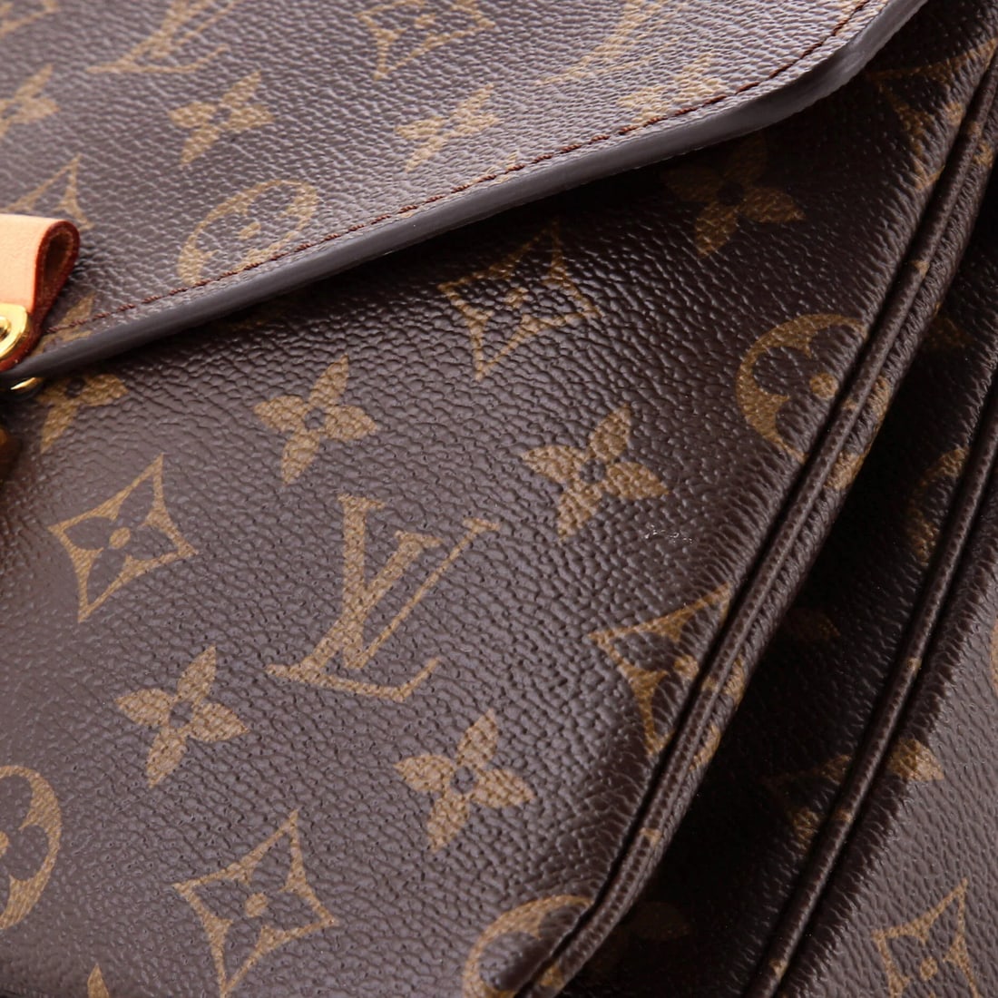 Canvas Monogram Pochette Louis Vuitton - 6