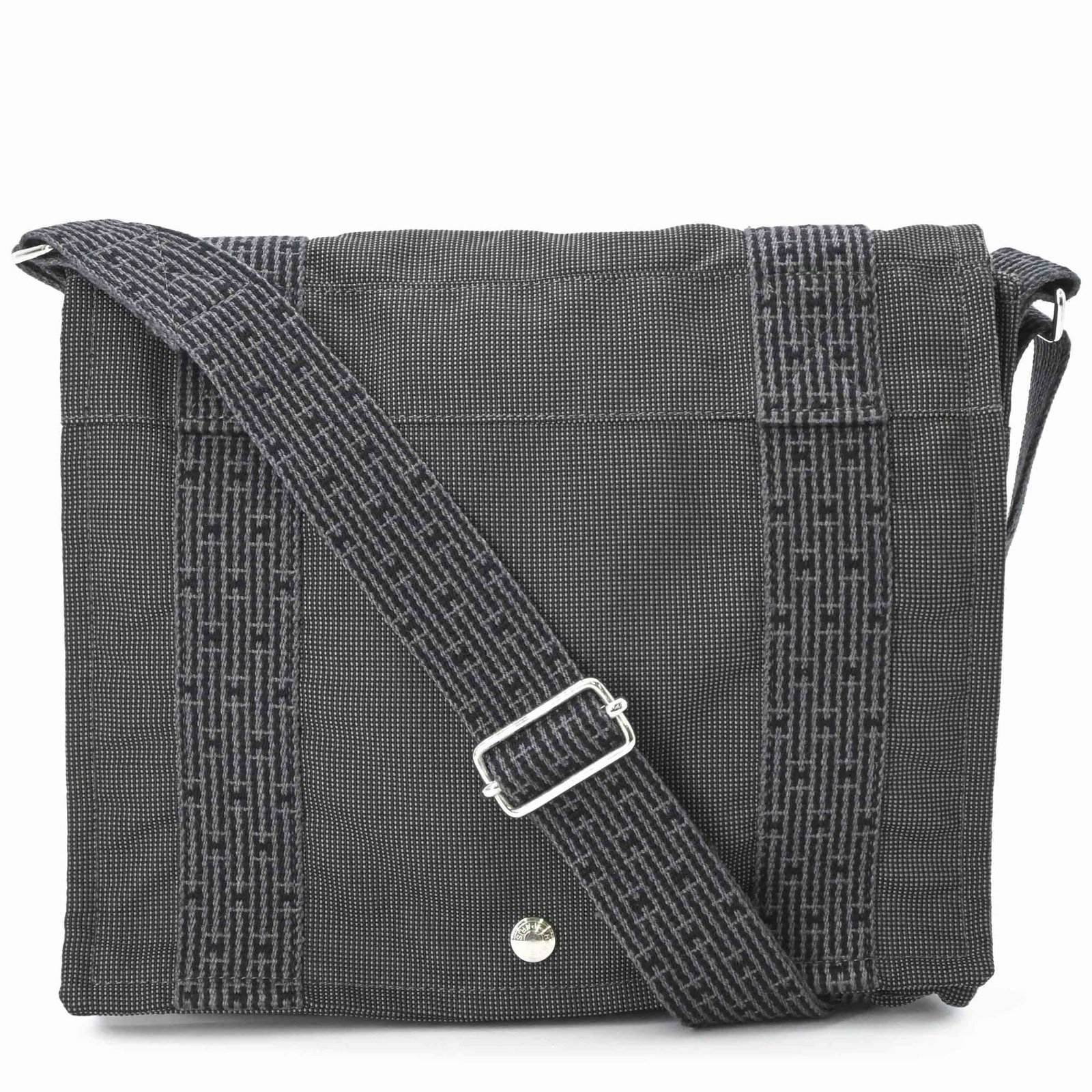 Shoulder Bag Nylon Canvas By Hermes: Shoulder Bag Nylon Canvas By Hermes Nylon canvas construction provides a durable and versatile base for this shoulder bag, while its gray color offers a neutral and timeless aesthetic. Measuring 24cm