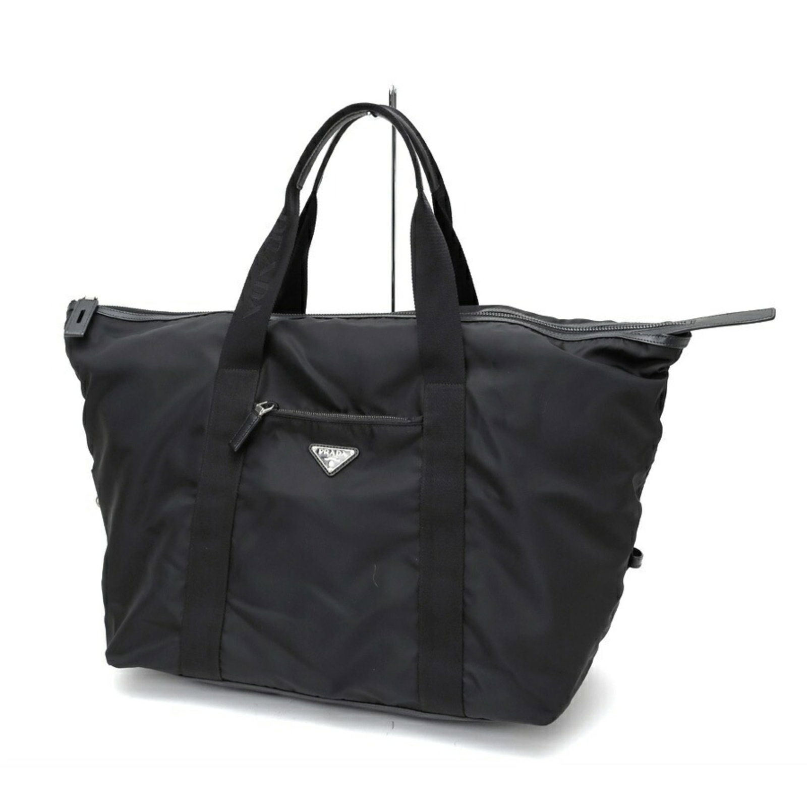 Boston Bag Nylon Fabric Saffiano Leather Prada: Boston Bag Nylon Fabric Saffiano Leather Prada Boston Bag Nylon Fabric Saffiano Leather Prada is a versatile and stylish accessory made from a combination of nylon, leather, and fabric, with a signatu