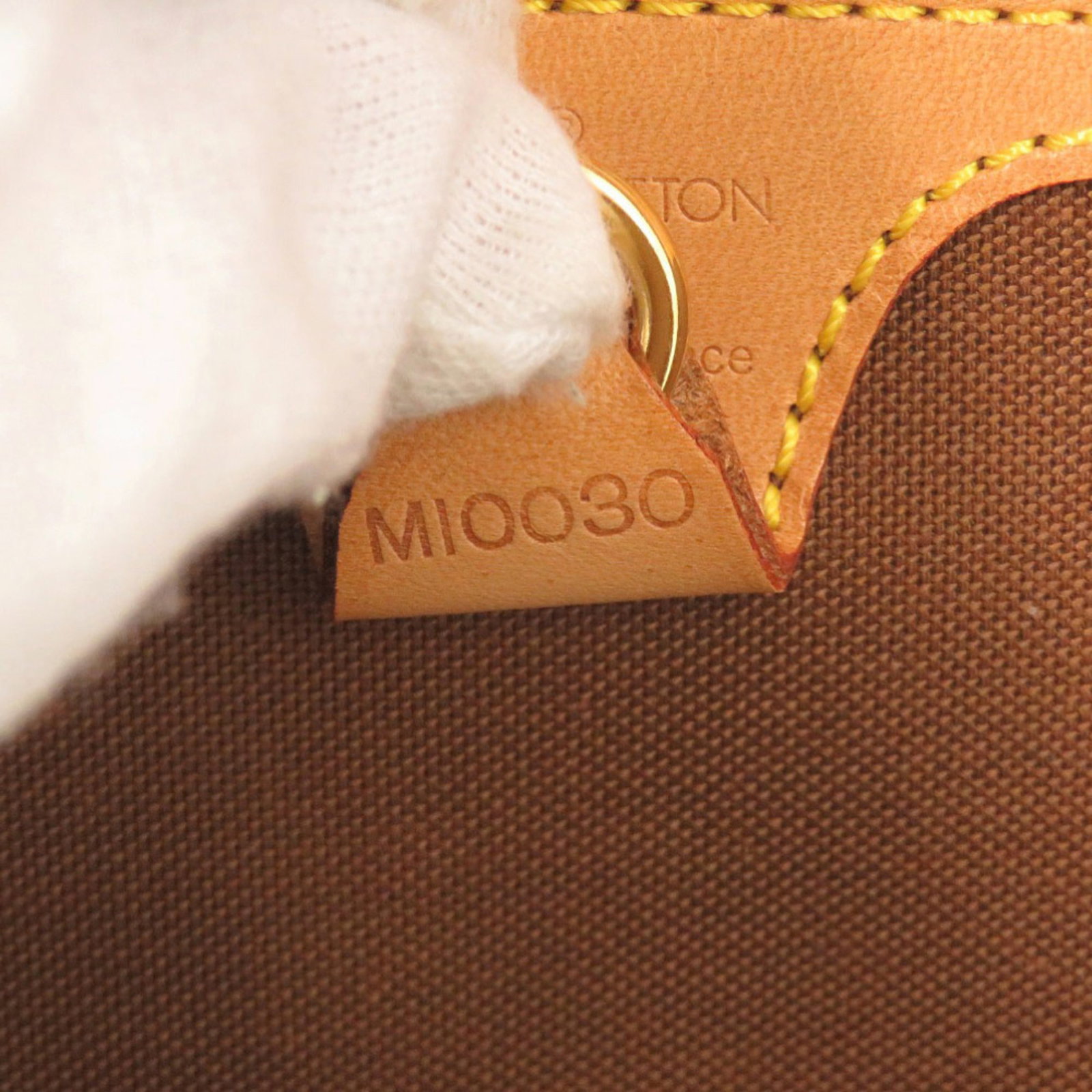 Louis Vuitton Monogram Handbag - 10
