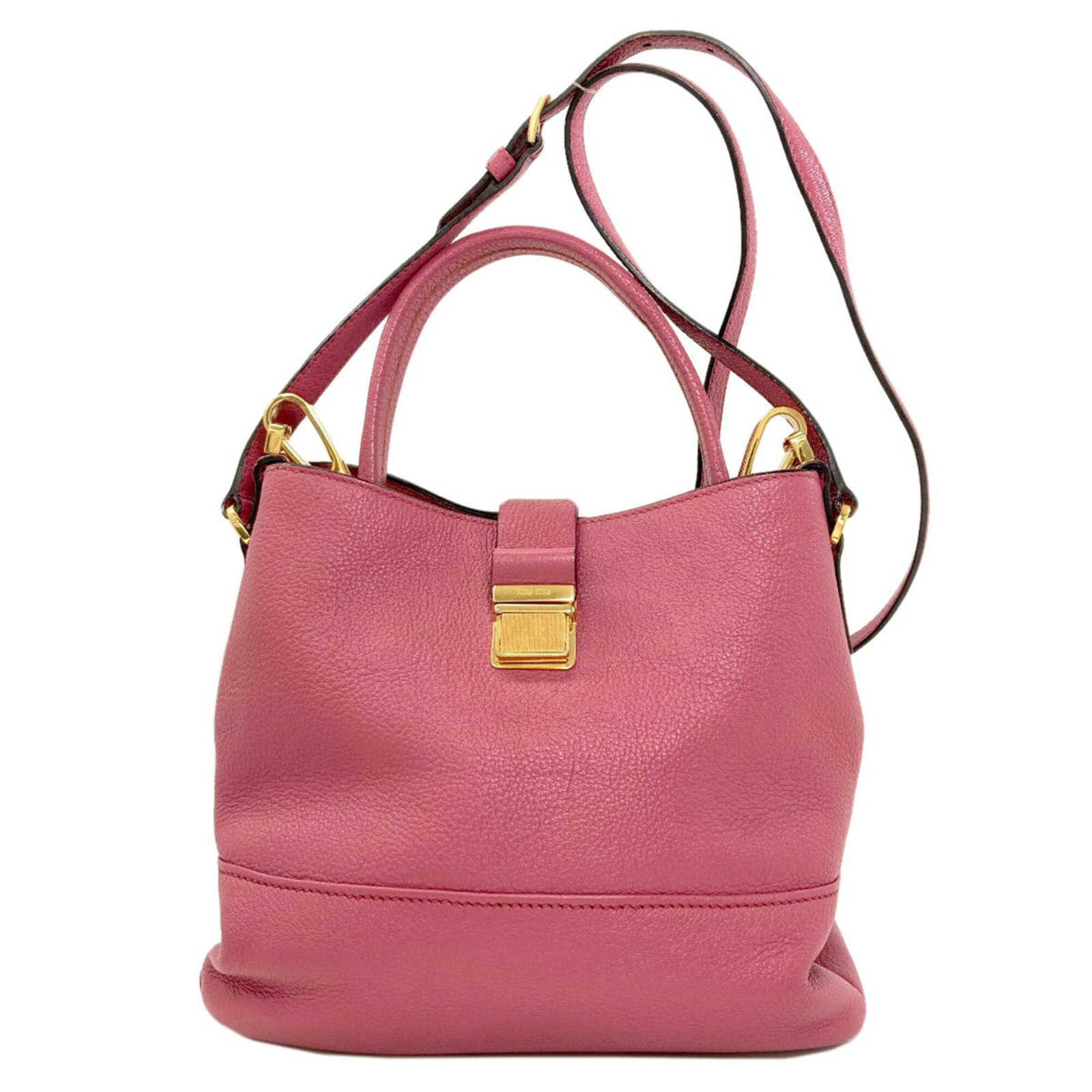 Handbag Miu Leather: Handbag Miu Leather Pink Miu Miu Leather Handbag. Made from high-quality leather, this handbag features a signature pink color. Measuring 21cm x 24cm x 13cm, it is a compact and stylish accessory.