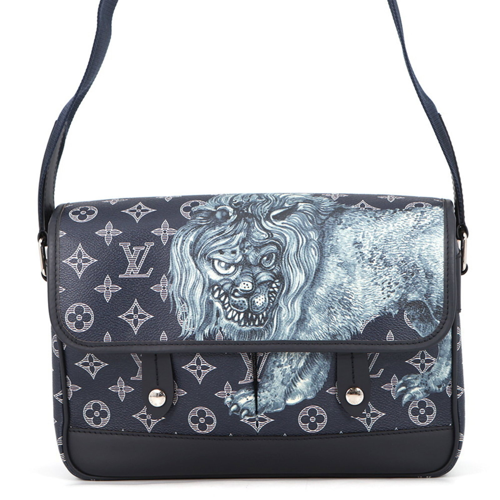 Monogram Louis Vuitton Handbag Shoulder: Monogram Louis Vuitton Handbag Shoulder Monogram Louis Vuitton Handbag Shoulder is a stylish and functional shoulder bag made from high-quality materials. Featuring the iconic Monogram pattern in