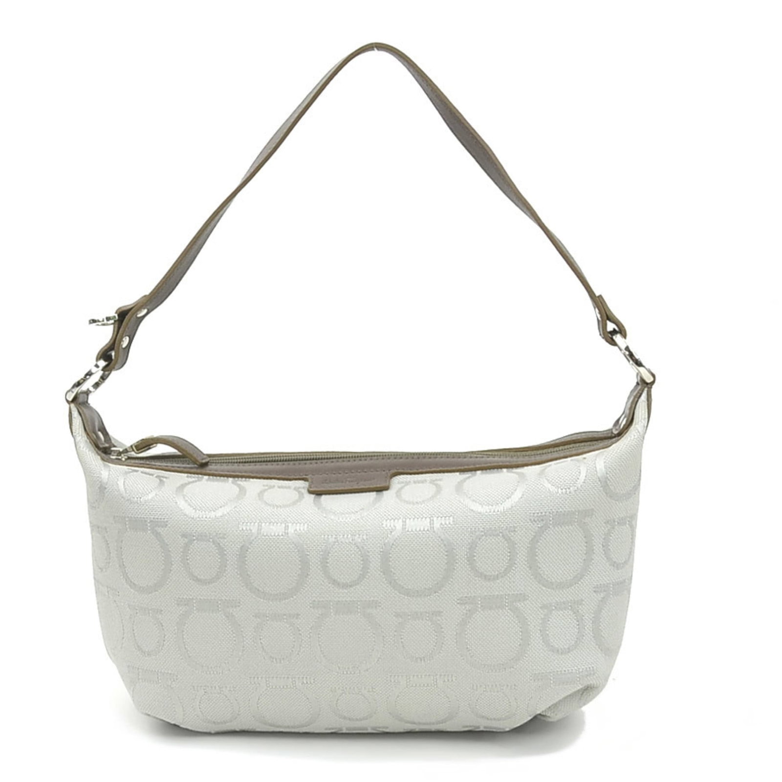 Salvatore Ferragamo Handbag Nylon Canvas Leather: Salvatore Ferragamo Handbag Nylon Canvas Leather Salvatore Ferragamo Handbag Nylon Canvas Leather is a stylish and versatile accessory. Made from a combination of nylon canvas and leather, this