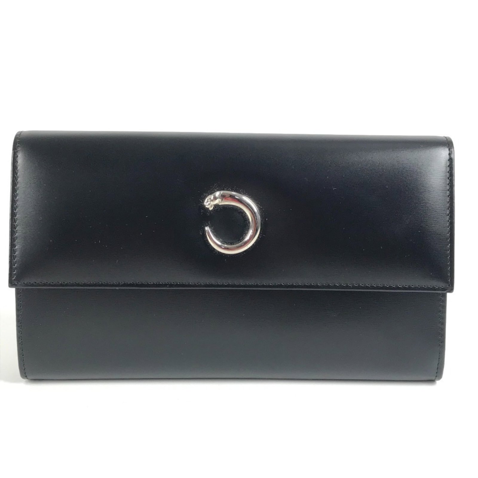 Cartier leather wallet bi fold: Cartier leather wallet bi fold Cartier leather wallet bi-fold features a sleek black design, measuring 11cm x 18cm, with a sturdy construction that fits comfortably. The wallet is presented in a box, 