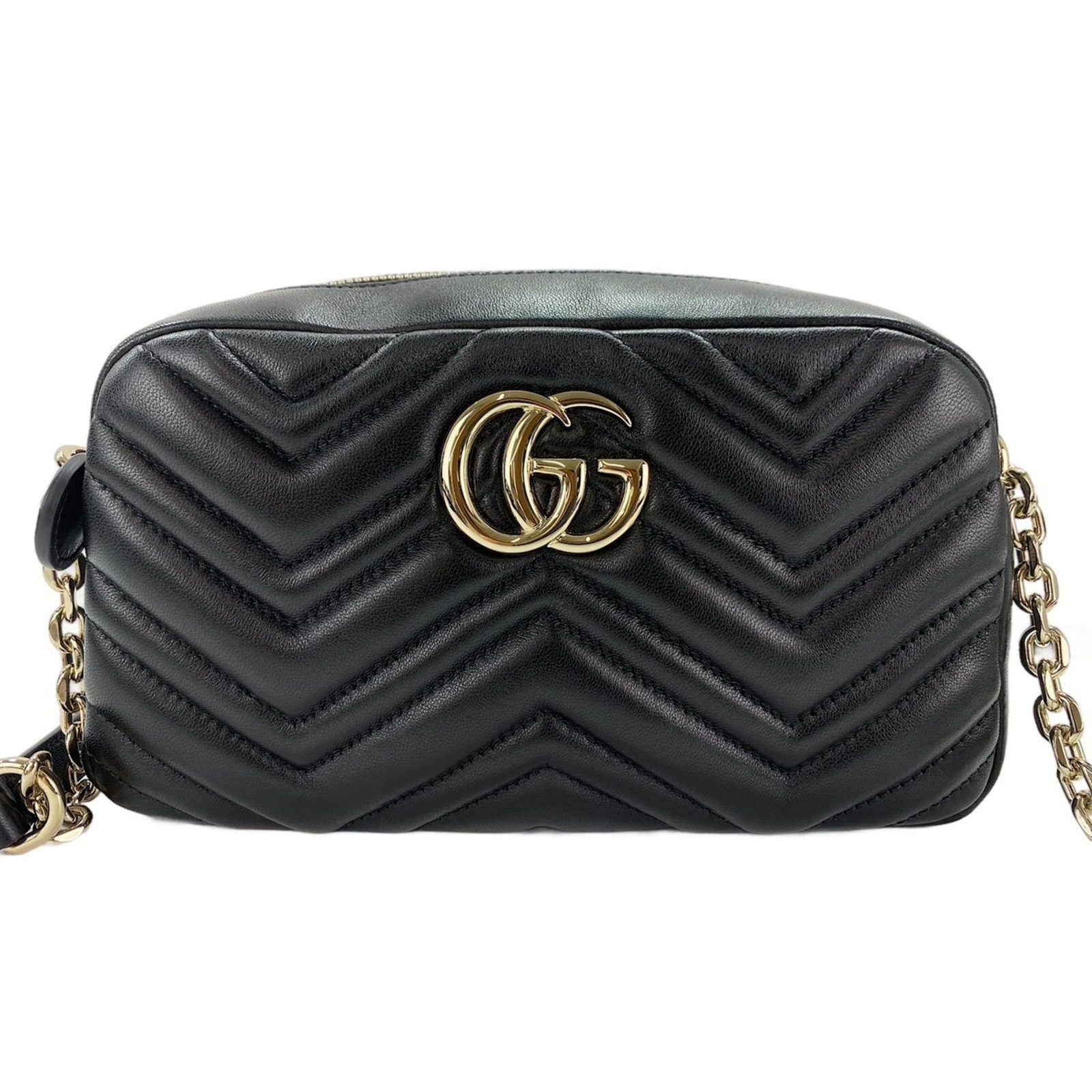 Shoulder Bag: Shoulder Bag The Gucci GG Marmont shoulder bag is a sleek and sophisticated accessory, boasting a striking black color and a versatile strap length that can be adjusted to fit any style. Measuring 14c