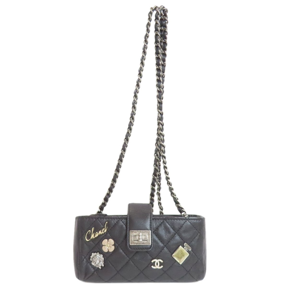 Chanel Mini Chainshoulder Matelasse Silverhardware Shoulder Bag Lambskin: Chanel Mini Chainshoulder Matelasse Silverhardware Shoulder Bag Lambskin Black lambskin exterior, a classic Chanel design with silver hardware, makes this mini chain-shoulder bag a timeless
