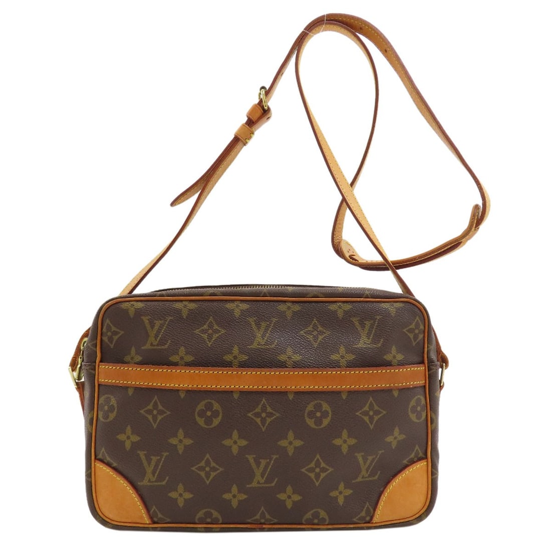 Monogram Canvas Louis Vuitton M51274 Trocadero Shoulder Bag 27: Monogram Canvas Louis Vuitton M51274 Trocadero Shoulder Bag 27 Monogram canvas, a classic design element of Louis Vuitton, adorns this iconic M51274 Trocadero Shoulder Bag. The bag's brown exterior