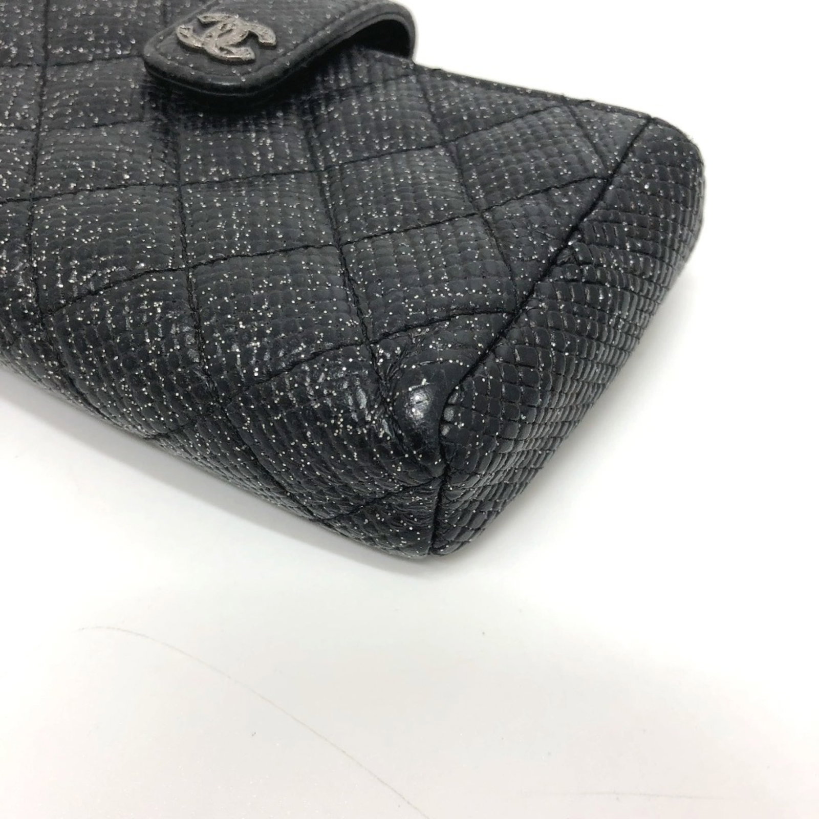 Leather Pouch by Chanel - 5