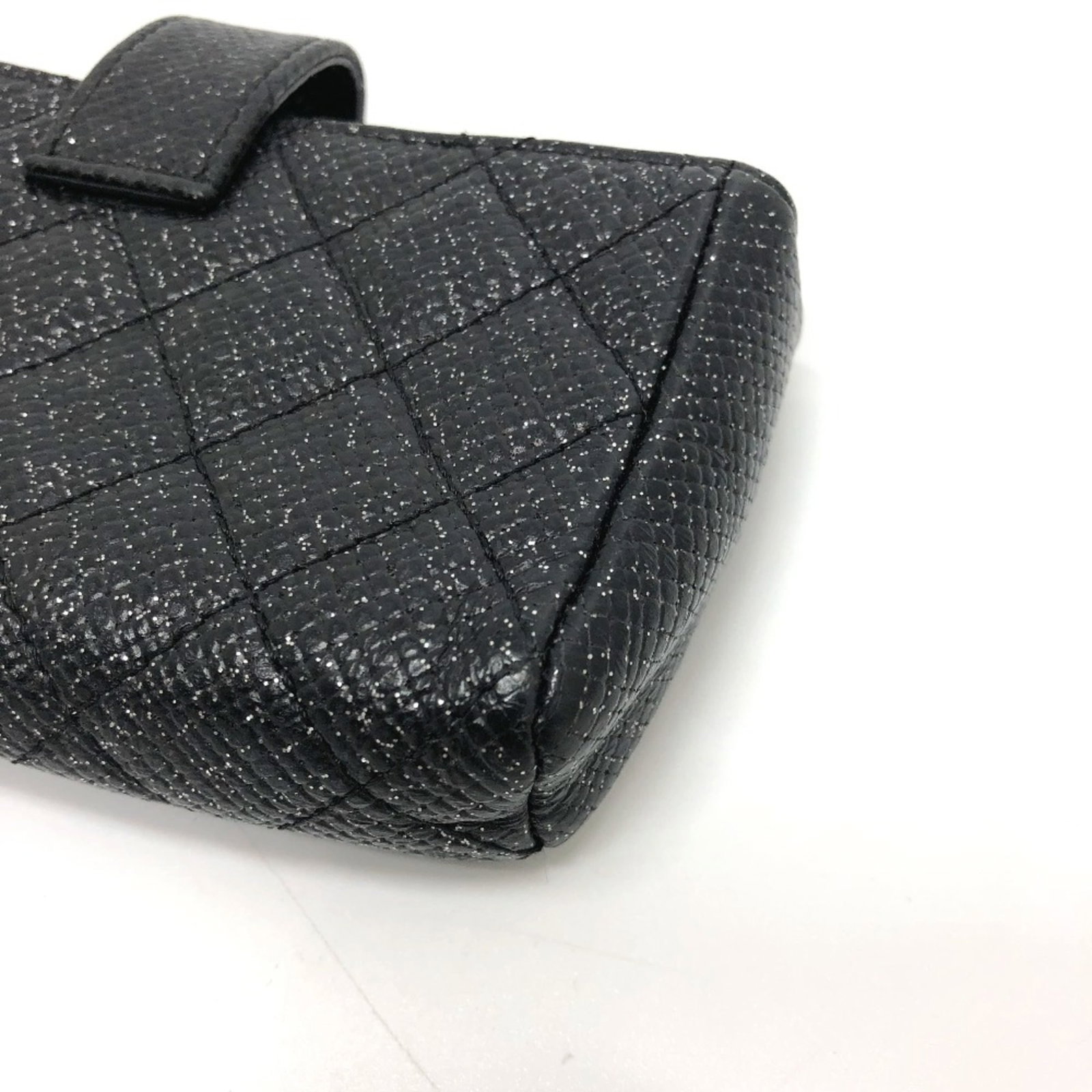 Leather Pouch by Chanel - 6
