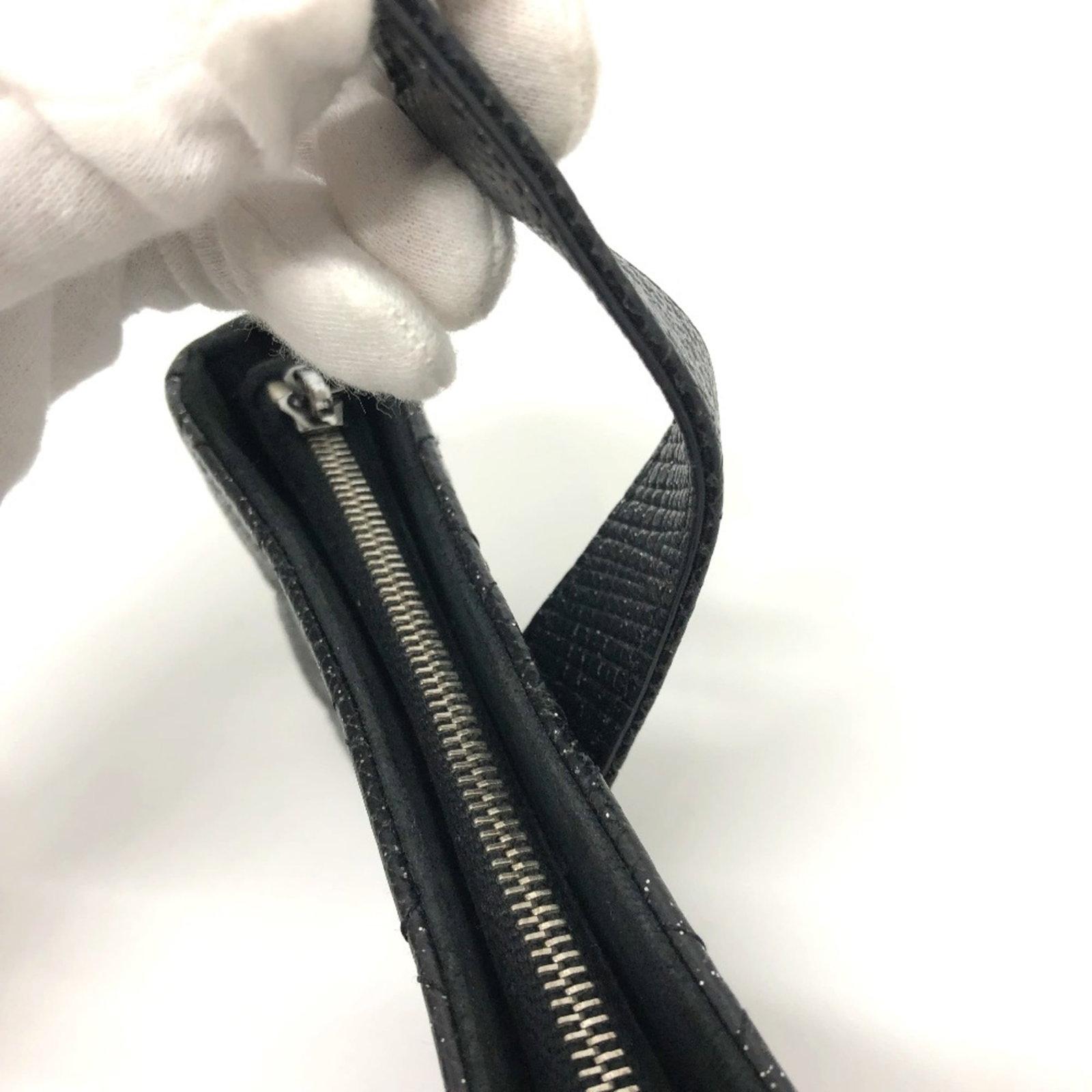 Leather Pouch by Chanel - 9