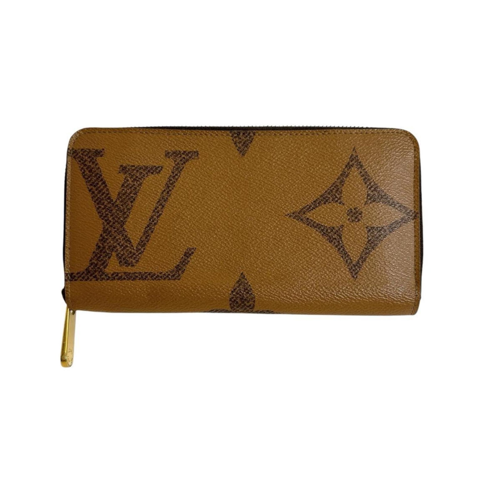 Louis Vuitton Long Wallet (Bi-Fold) Monogram: Louis Vuitton Long Wallet (Bi-Fold) Monogram Monogrammed with iconic Louis Vuitton style, this bi-fold wallet boasts a classic design and timeless appeal. Made from high-quality materials, its