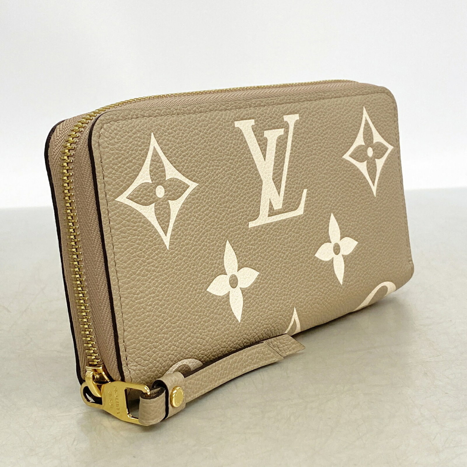 Long Wallet Louis Vuitton Bi Fold - 2
