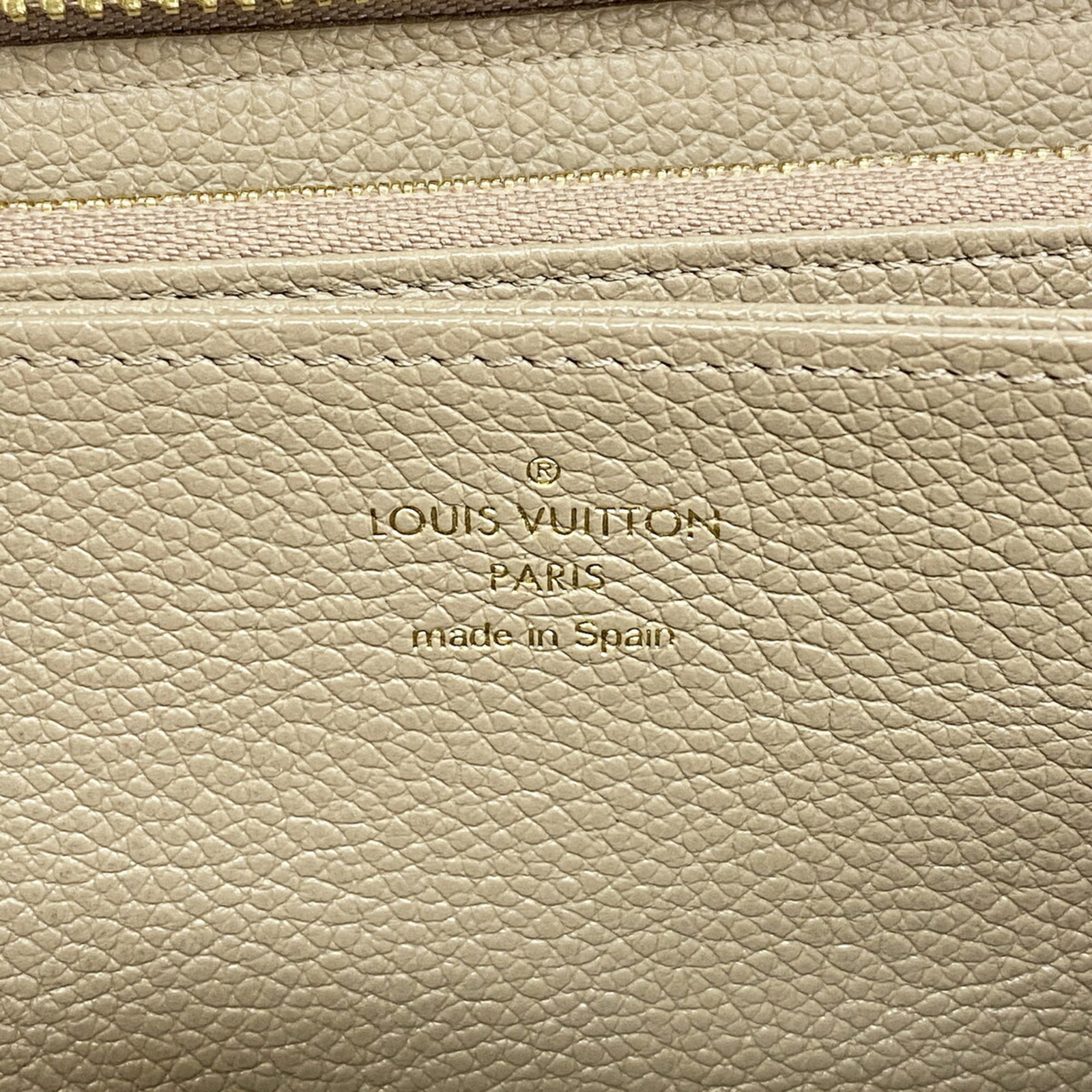 Long Wallet Louis Vuitton Bi Fold - 4