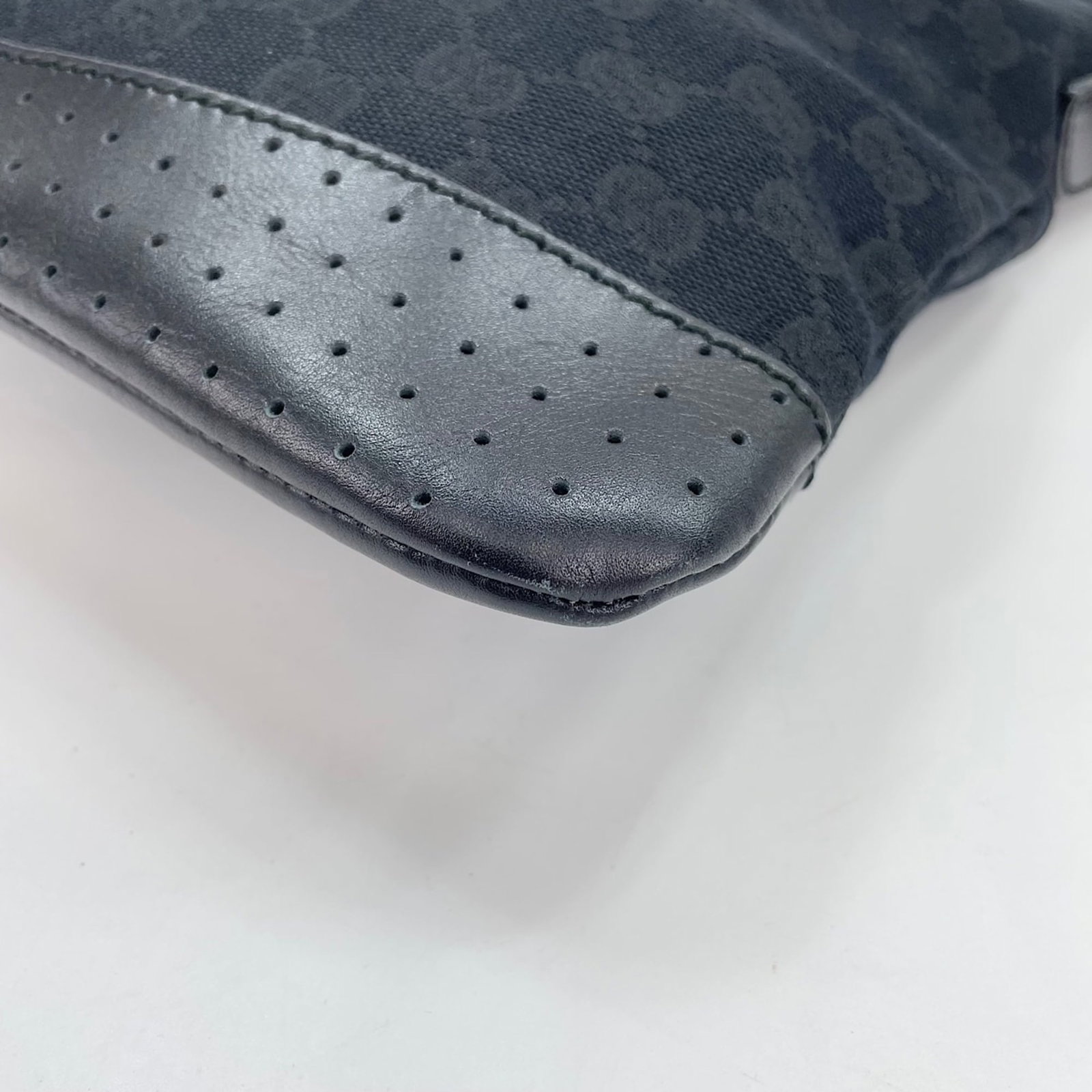 Shoulder Bag - 8