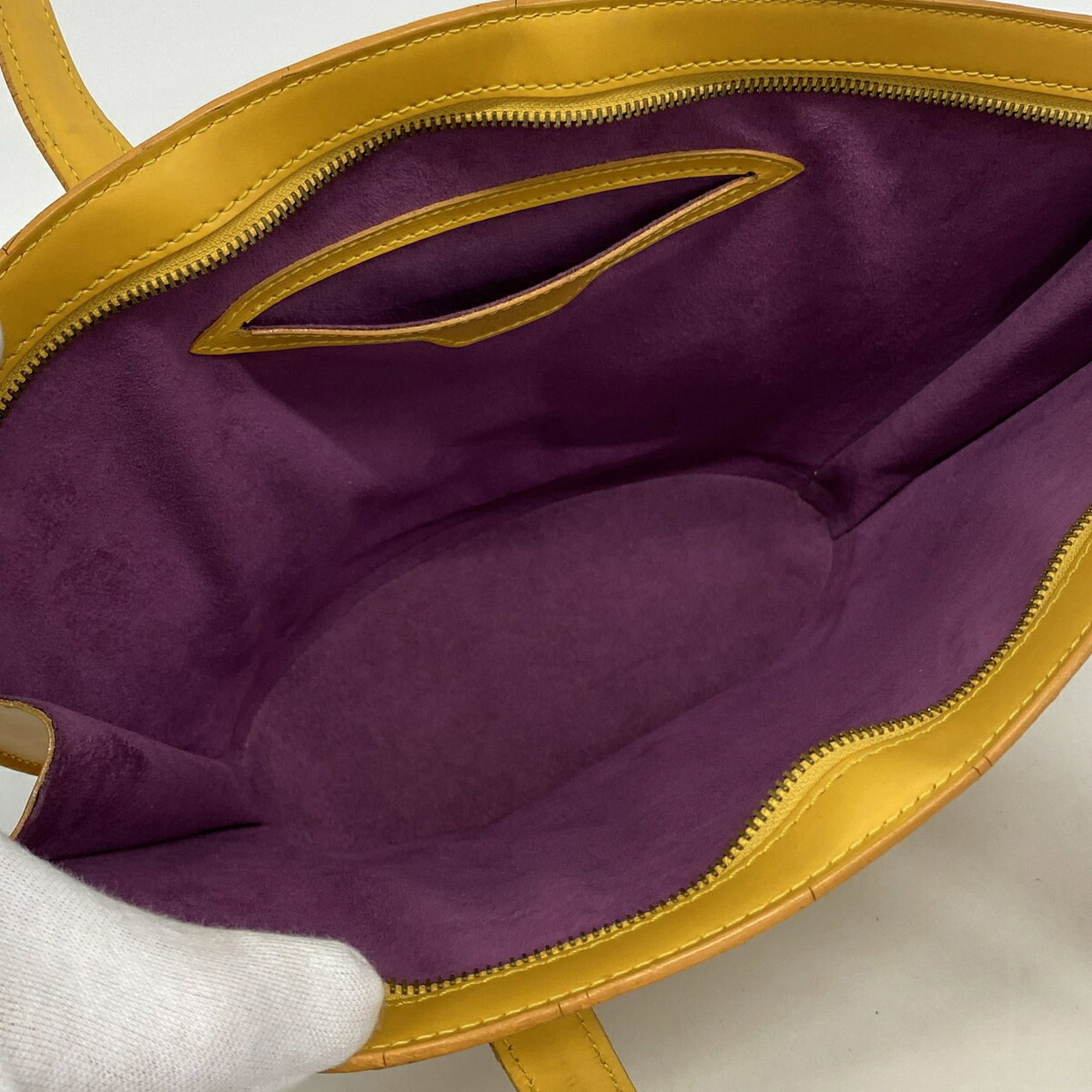 Handbag Louis Vuitton - 4