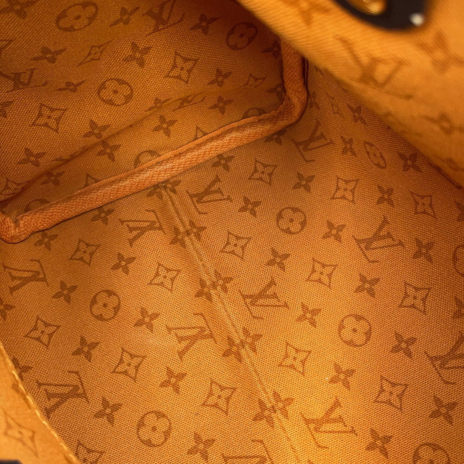 Louis Vuitton Monogram Handbag - 10