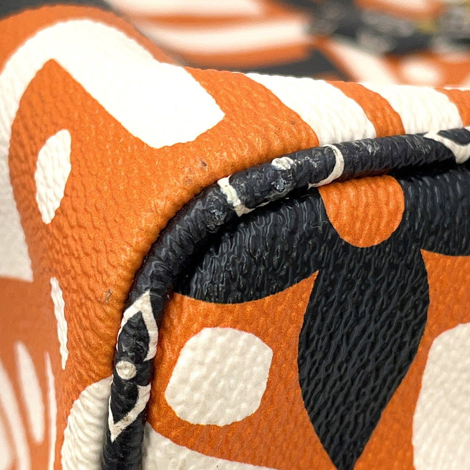 Louis Vuitton Monogram Handbag - 8