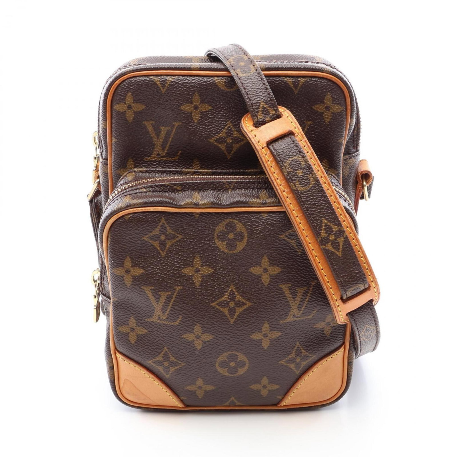 Shoulder Bag Coated Leather Louis Vuitton Handbag: Shoulder Bag Coated Leather Louis Vuitton Handbag Coated canvas and leather construction, a classic design, and iconic monogram pattern make this Louis Vuitton shoulder bag a timeless accessory.