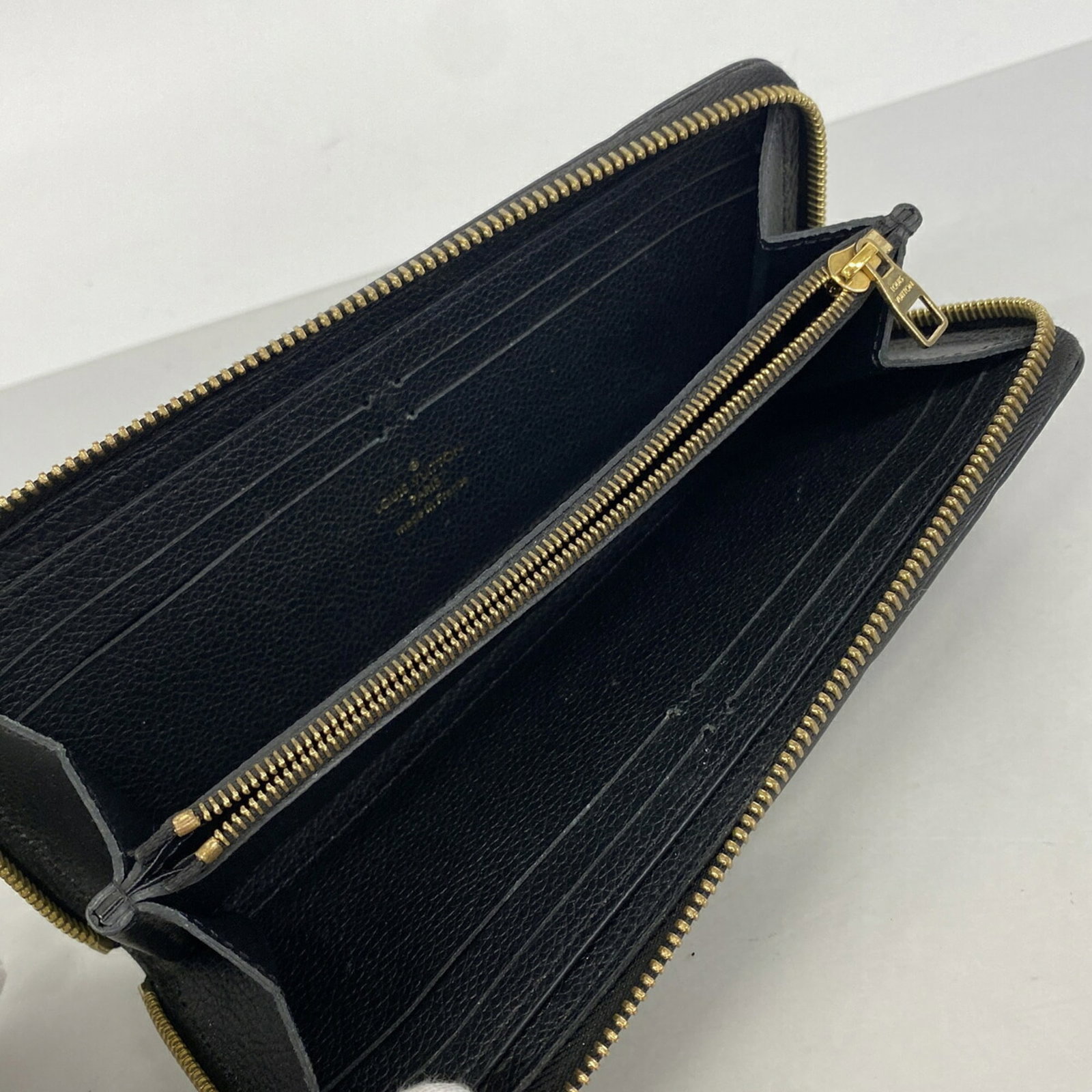 Long Wallet Louis Vuitton Bi Fold - 3