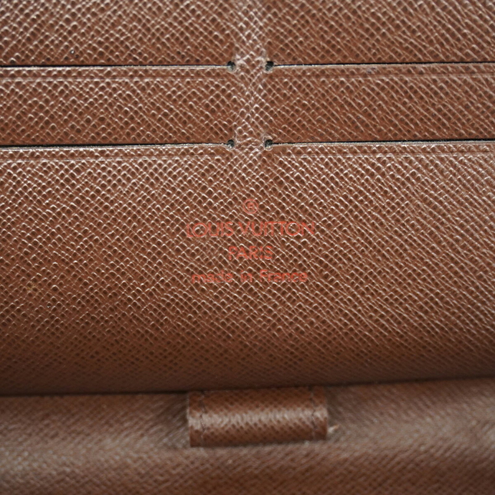 Long Wallet Louis Vuitton Bi Fold - 4