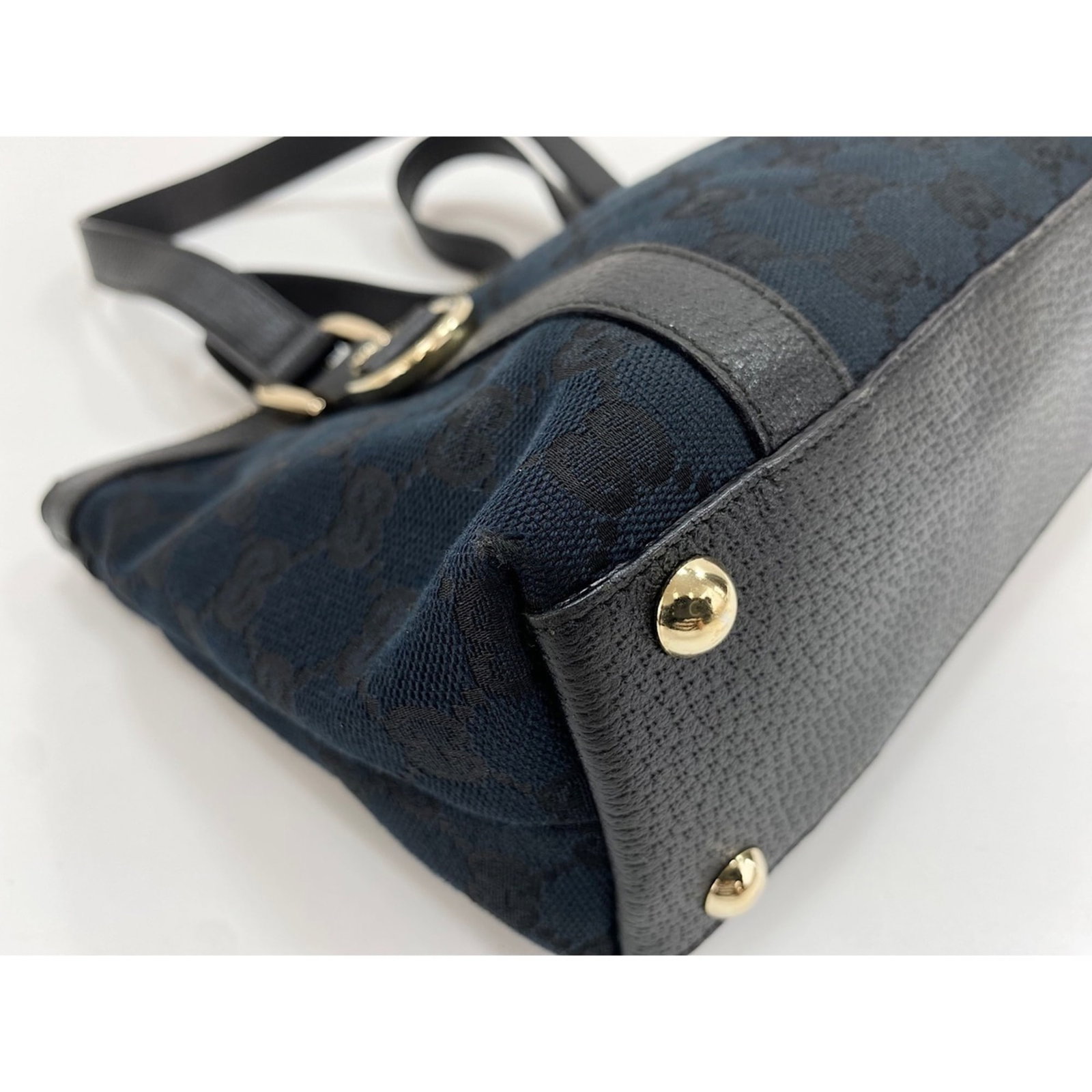 Gucci Canvas Handbag - 7