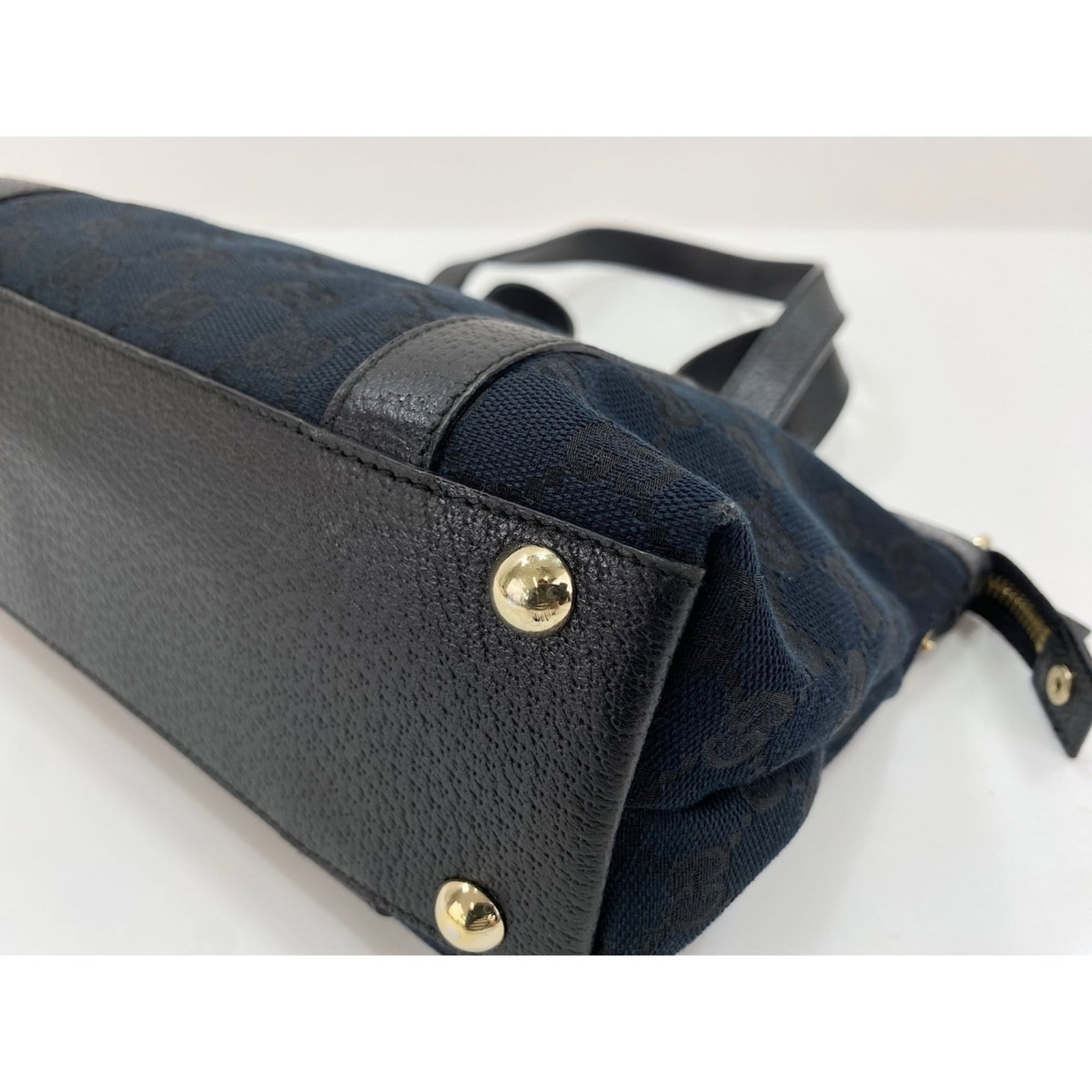 Gucci Canvas Handbag - 8