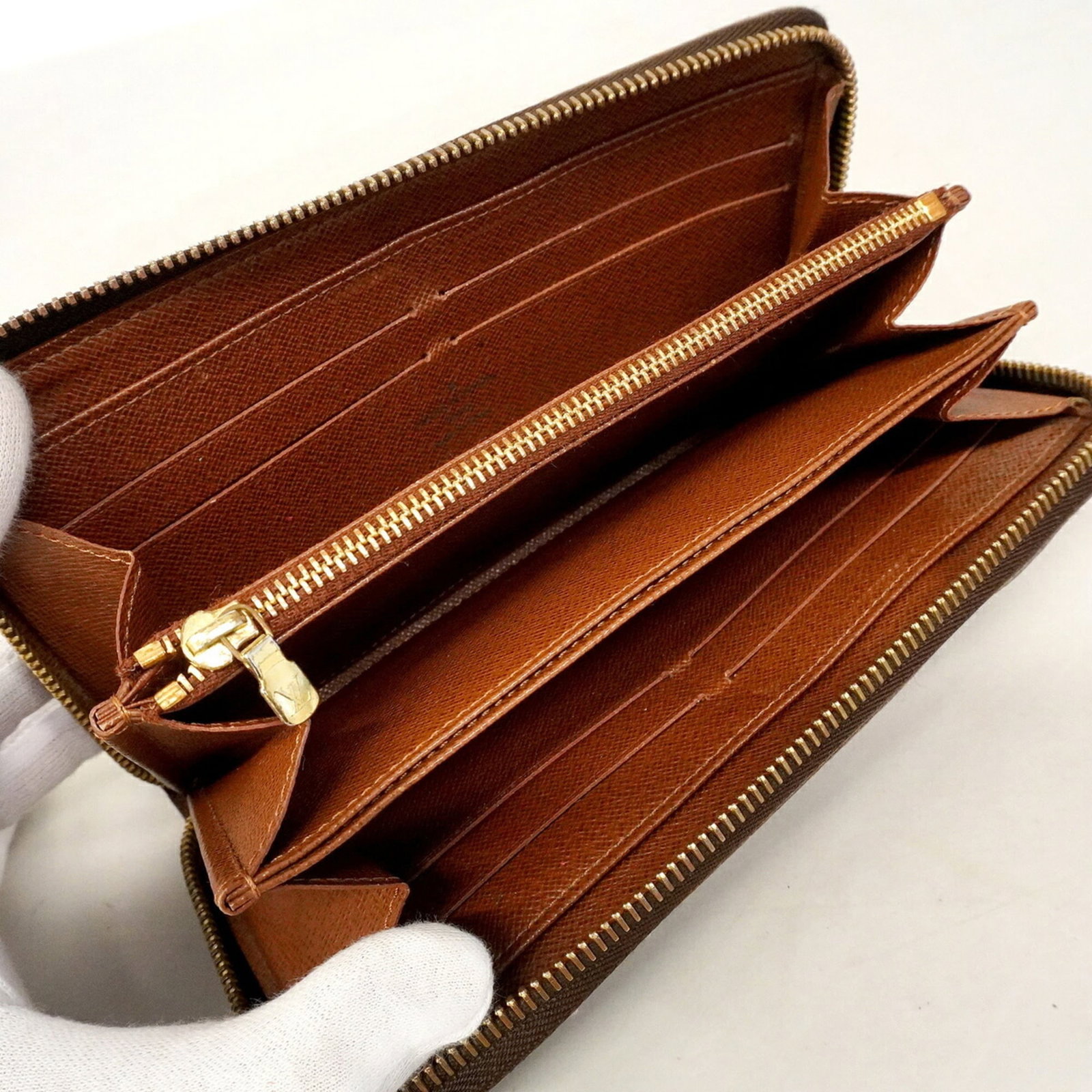 Long Wallet Louis Vuitton Bi Fold - 4