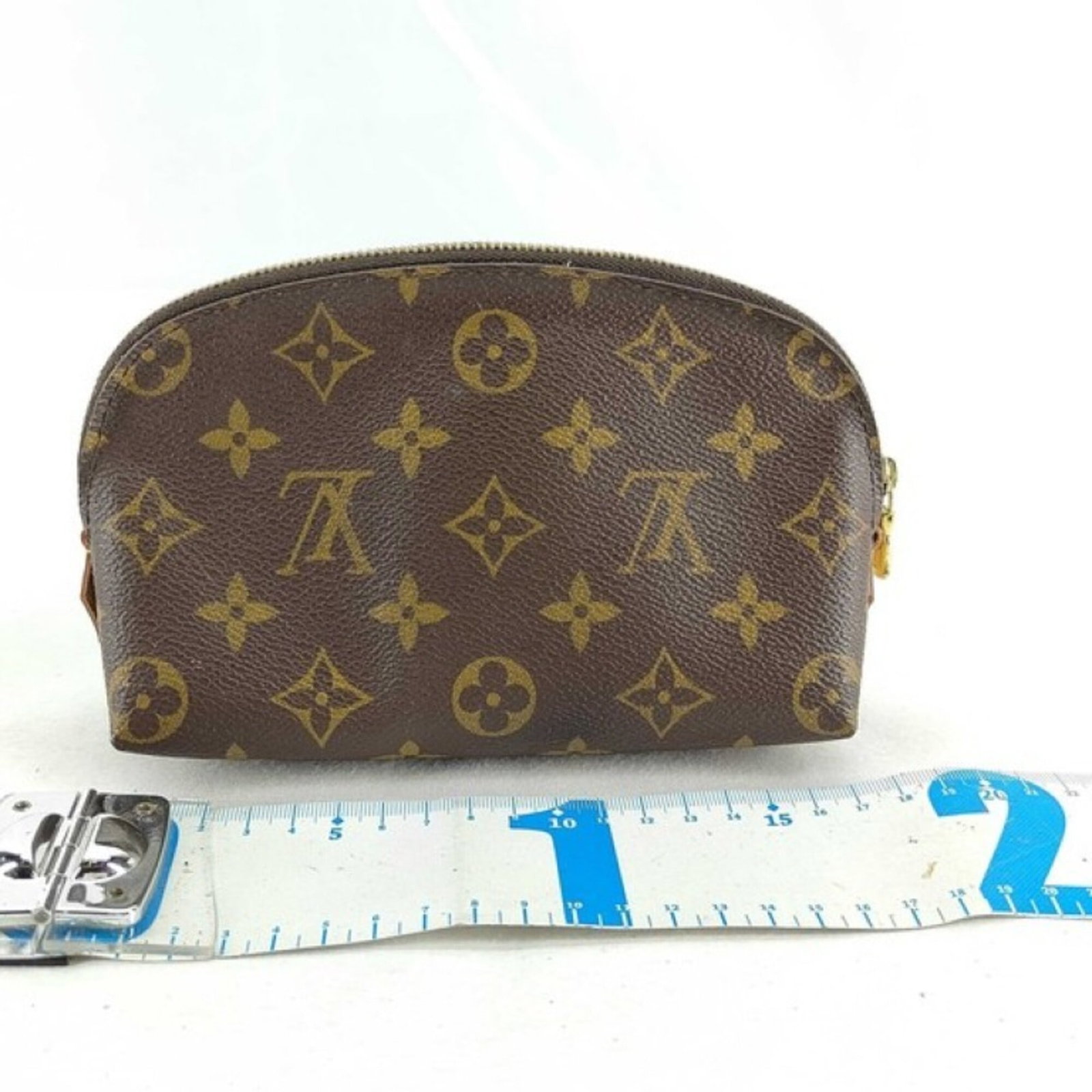 Monogram Pouch Louis Vuitton - 2