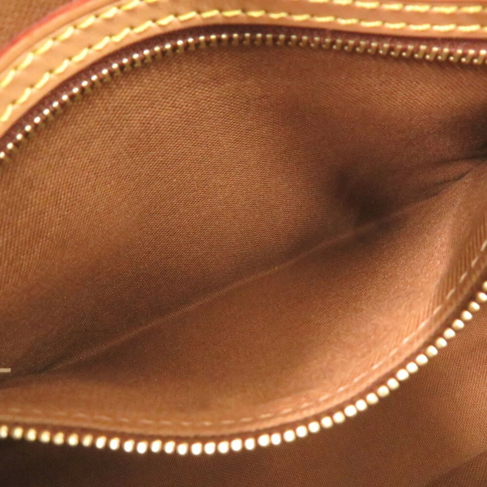 Louis Vuitton Monogram Handbag - 7