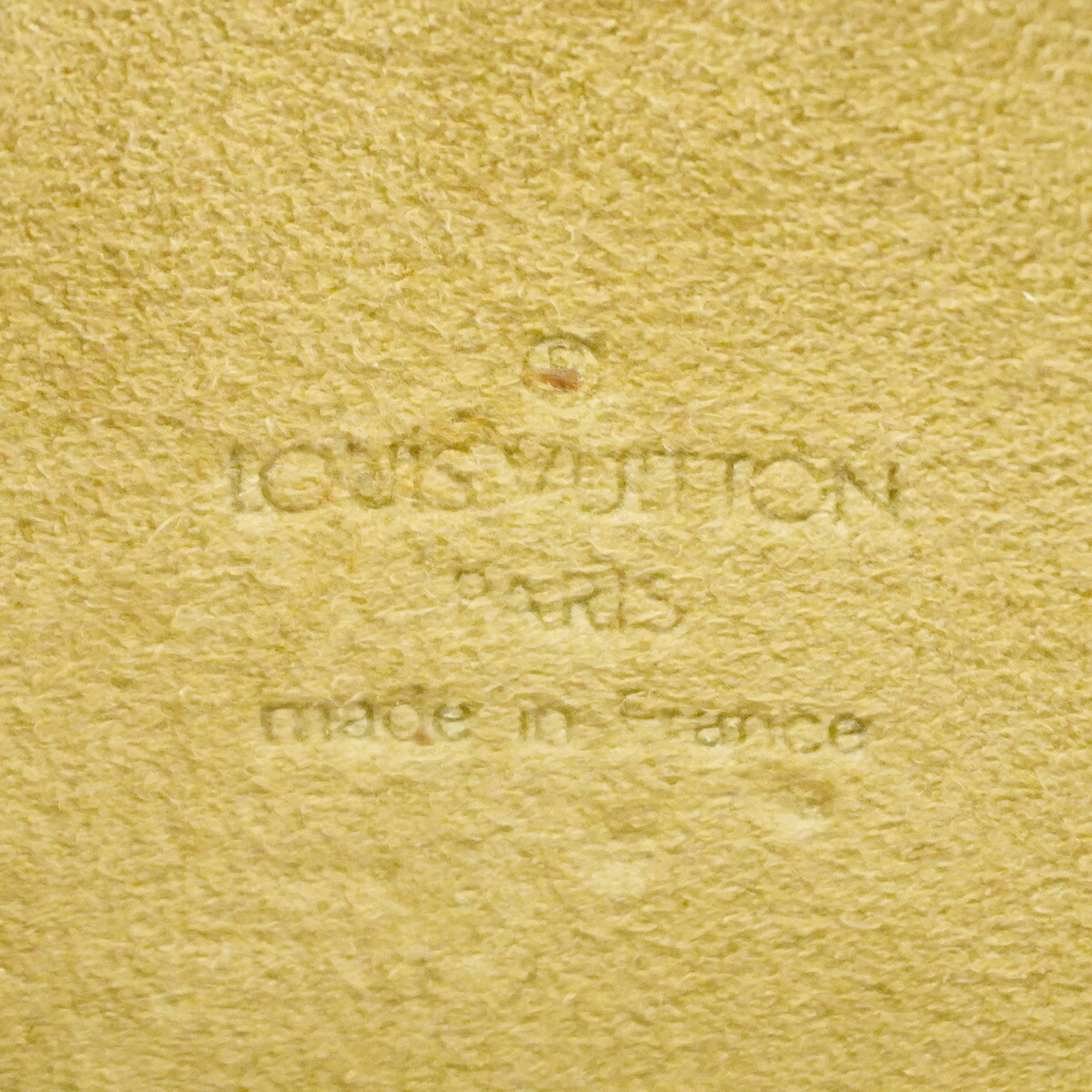 Louis Vuitton Pouch - 5