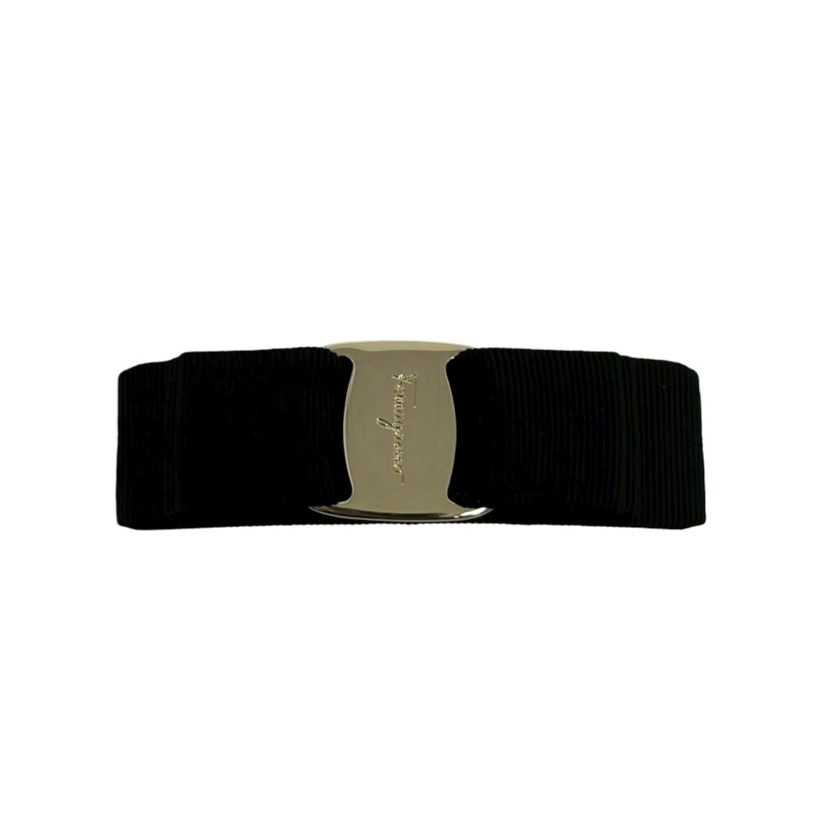 Cotton Barrette Salvatore Ferragamo: Cotton Barrette Salvatore Ferragamo Cotton barrette from Salvatore Ferragamo, featuring a sleek black design. Made from cotton, this barrette measures 2.8cm x 9.5cm. The signature from the artist is p