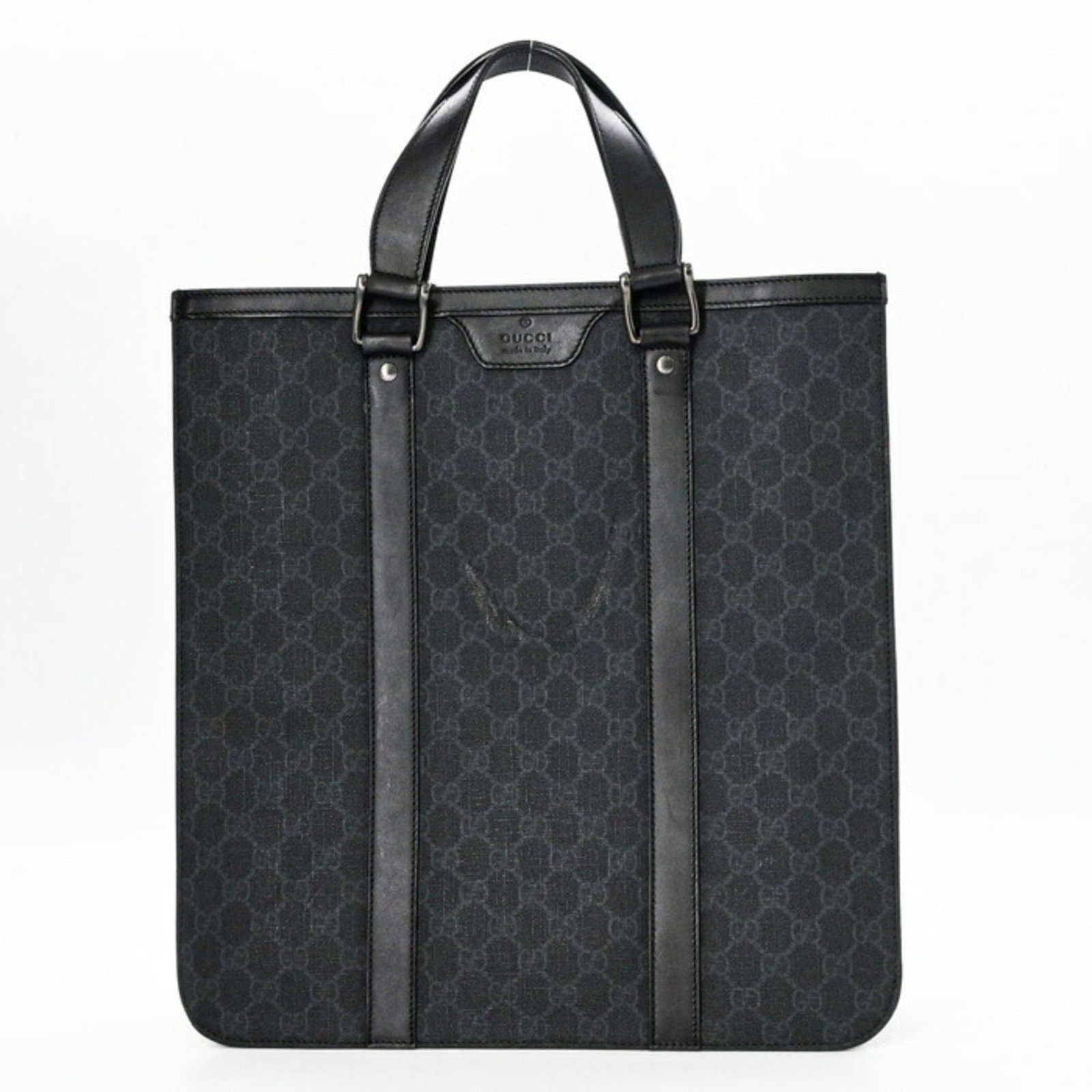 Gucci Tote Bag Supreme Leather Gg: Gucci Tote Bag Supreme Leather Gg Gucci Supreme Leather Tote Bag - A Timeless Classic. This black GG Supreme leather tote bag boasts the iconic Gucci design, featuring the signature interlocking GG lo