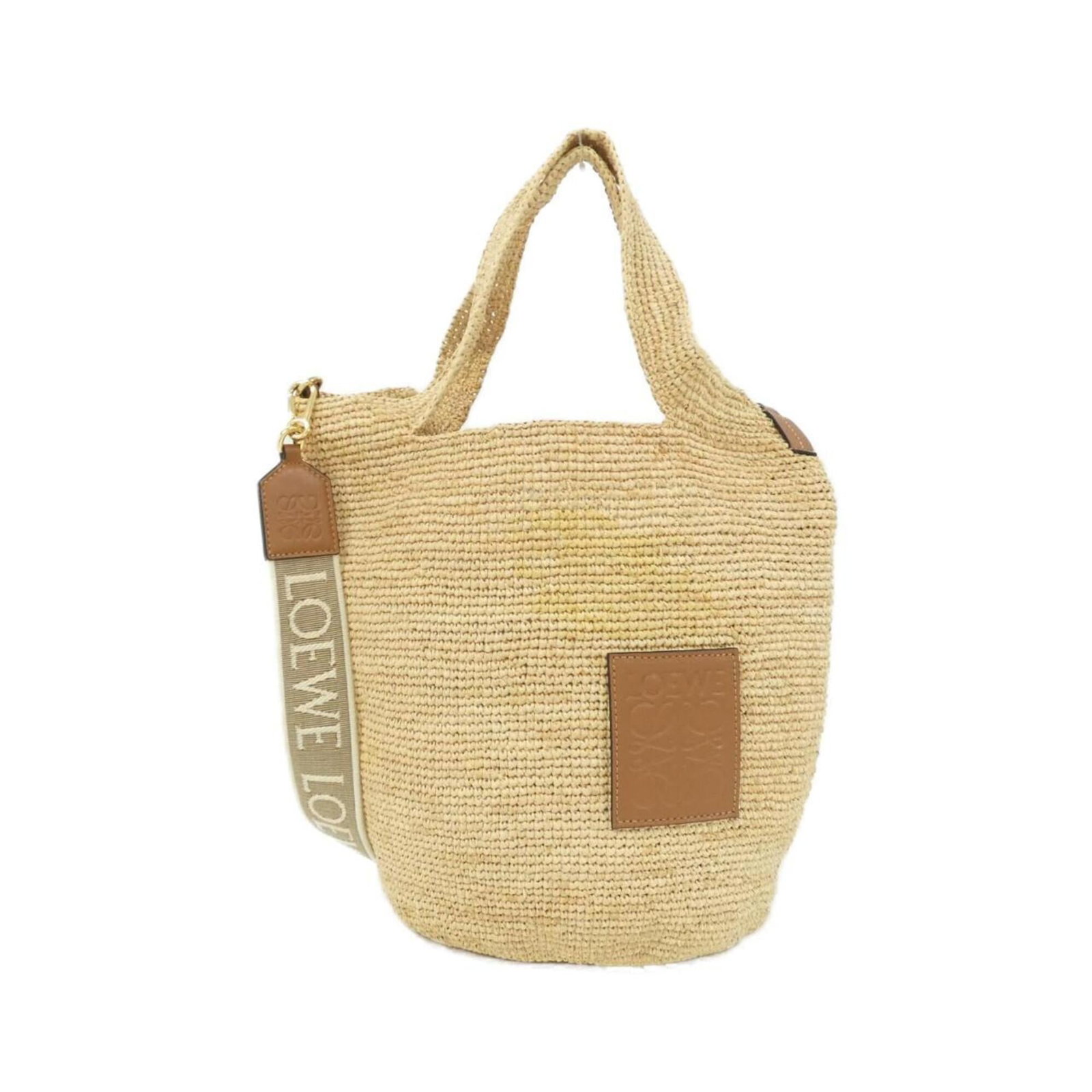 Handbag Raffia Leather Loewe: Handbag Raffia Leather Loewe Raffia and leather blend in this unique Beige Loewe handbag, featuring a classic design with a 30cm x 30cm x 10cm size. The gold hardware adds a touch of elegance, while