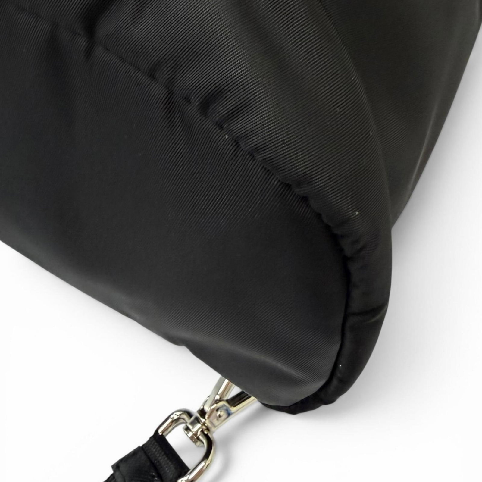 Leather Polyamide Tote Bag Prada - 8