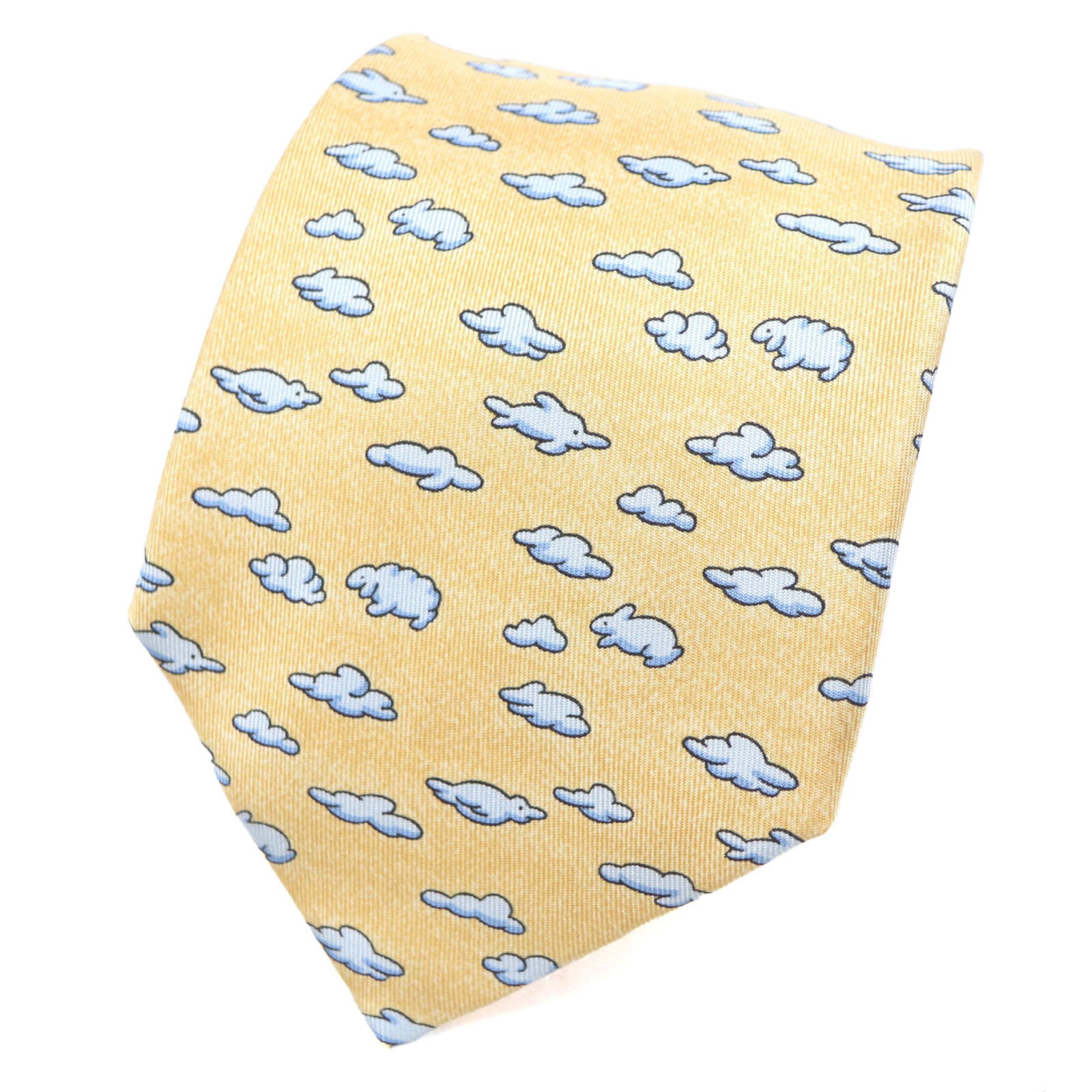 Hermes Cravat Silk 100%: Hermes Cravat Silk 100% Silk cravats from Hermes are crafted from 100% silk, offering a luxurious feel and appearance. Available in blue and orange, these cravats come in a range of widths, from 3.54'