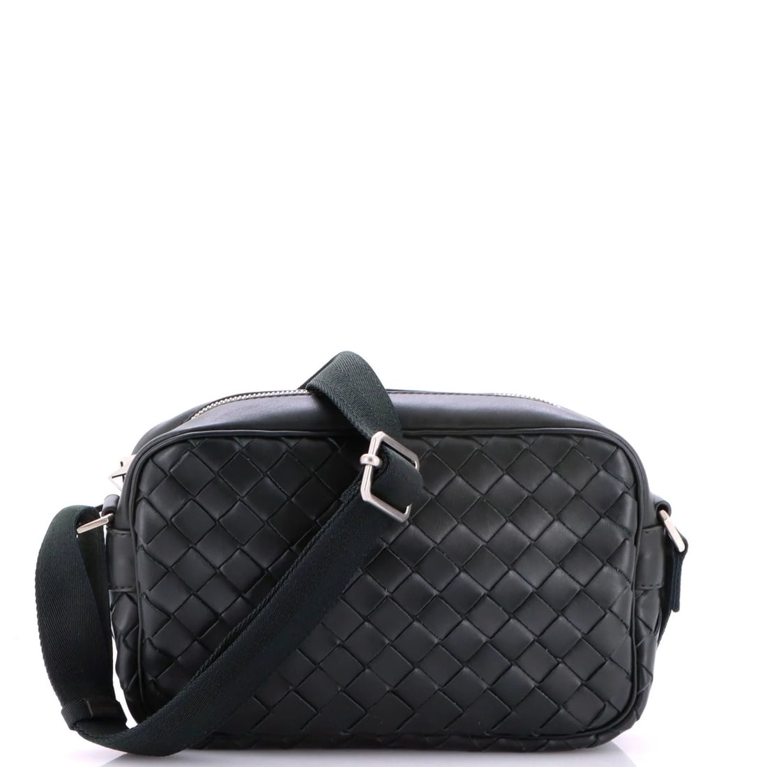 Veneta Bottega Intrecciato Small Nappa Camera Bag Zip: Veneta Bottega Intrecciato Small Nappa Camera Bag Zip Small Green Bottega Veneta Zip Camera Bag with Intrecciato Nappa Leather Exterior, Suede Green Interior, and Silver Hardware. This Bottega Veneta