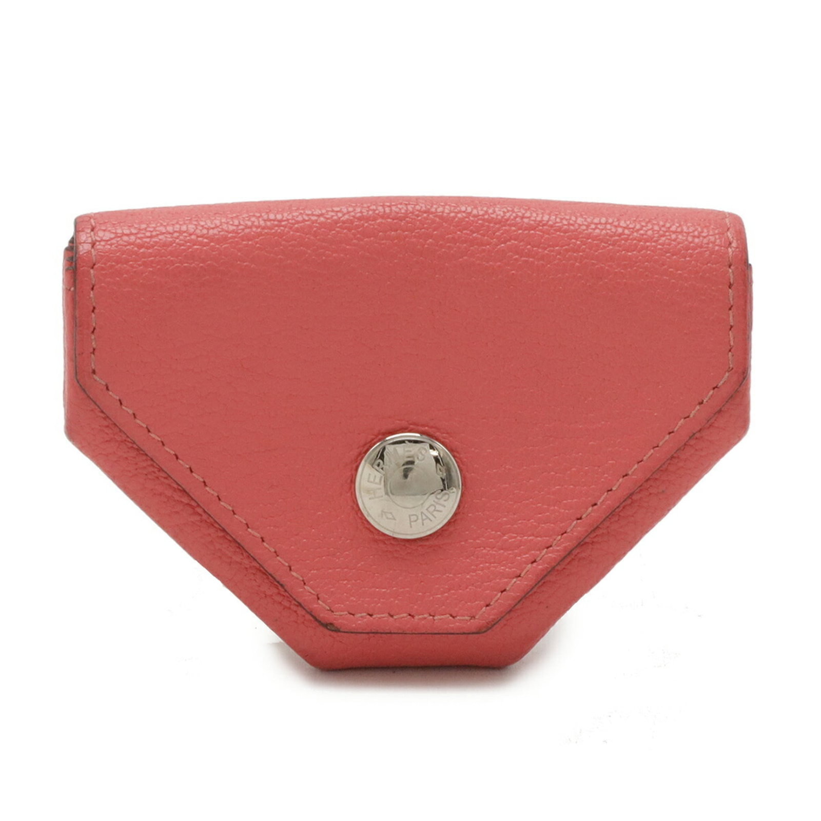 Chevre Leather Coin Purse Myzore Hermes: Chevre Leather Coin Purse Myzore Hermes Chevre myzore leather coin purse from Hermes features a soft pink hue and a compact size, measuring 6.5cm x 9cm. The purse comes in a sturdy box and is made