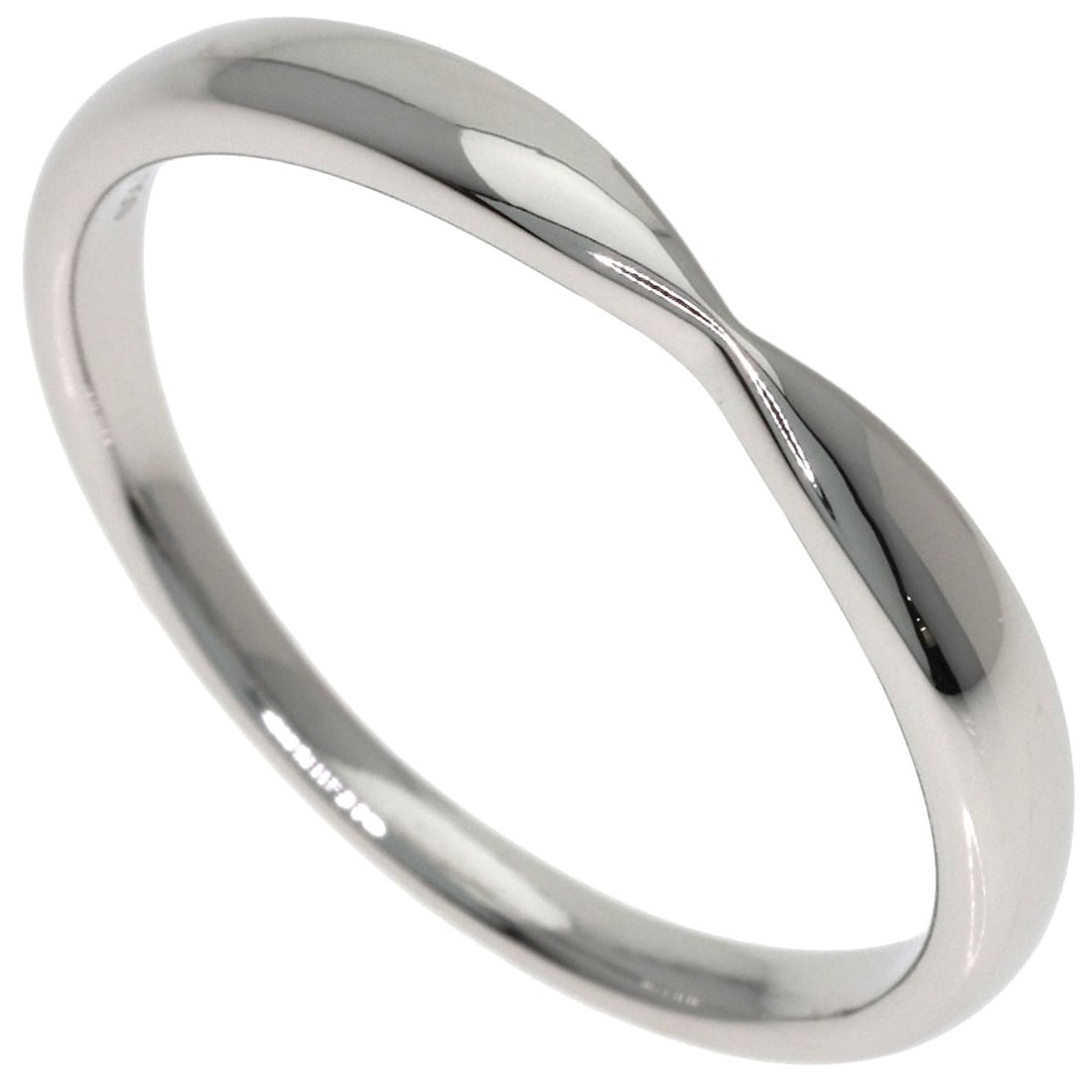 Tiffany&Co. Harmony Wedding Ring Platinum Pt950: Tiffany&Co. Harmony Wedding Ring Platinum Pt950 Tiffany&Co.'s Harmony Wedding Ring is a stunning platinum band, crafted from 950 platinum for a sleek silver finish. This elegant ring features a signat