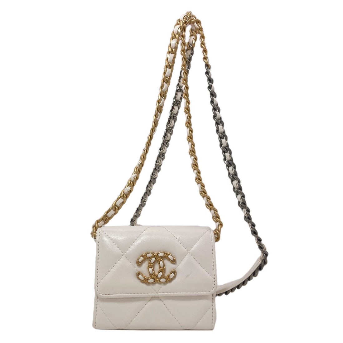 Chanel Chain Wallet Coco Mark Goldhardware Silverhardware Coin Purse: Chanel Chain Wallet Coco Mark Goldhardware Silverhardware Coin Purse The CHANEL Chain Wallet Coco Mark features a sleek design with gold hardware and a silver coin purse, adding a touch of luxury to